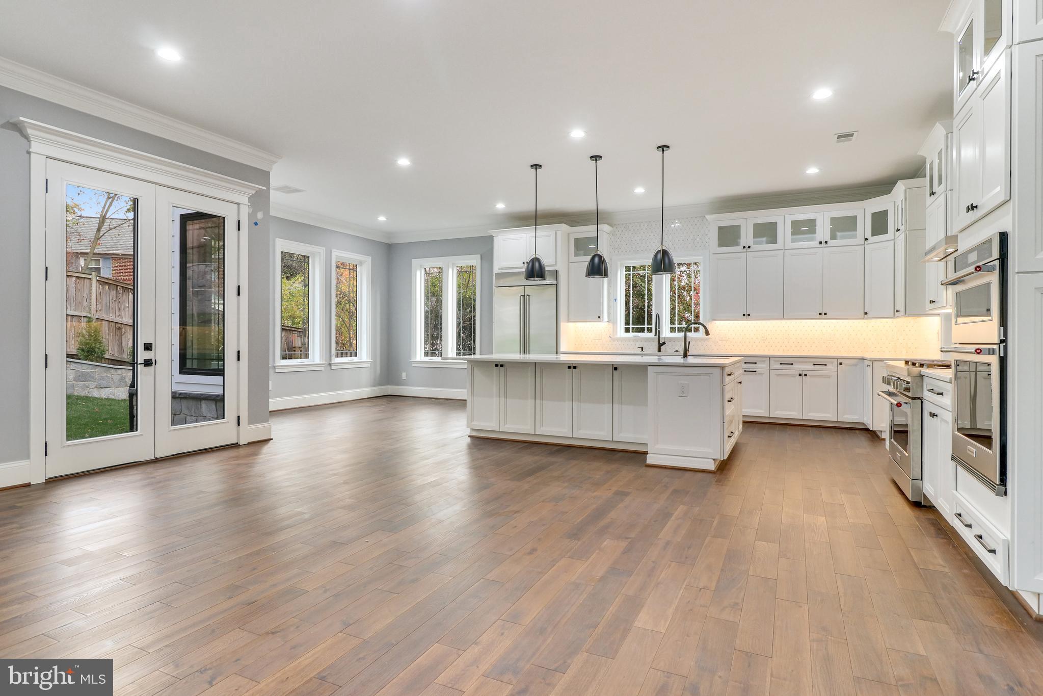 OAKCREST - Residential