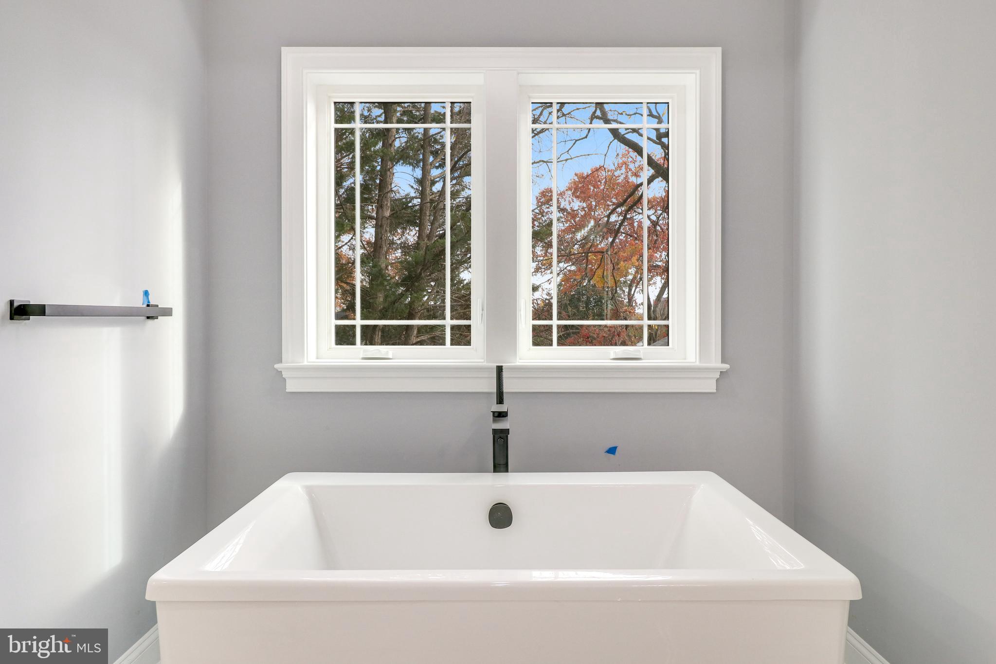 OAKCREST - Residential