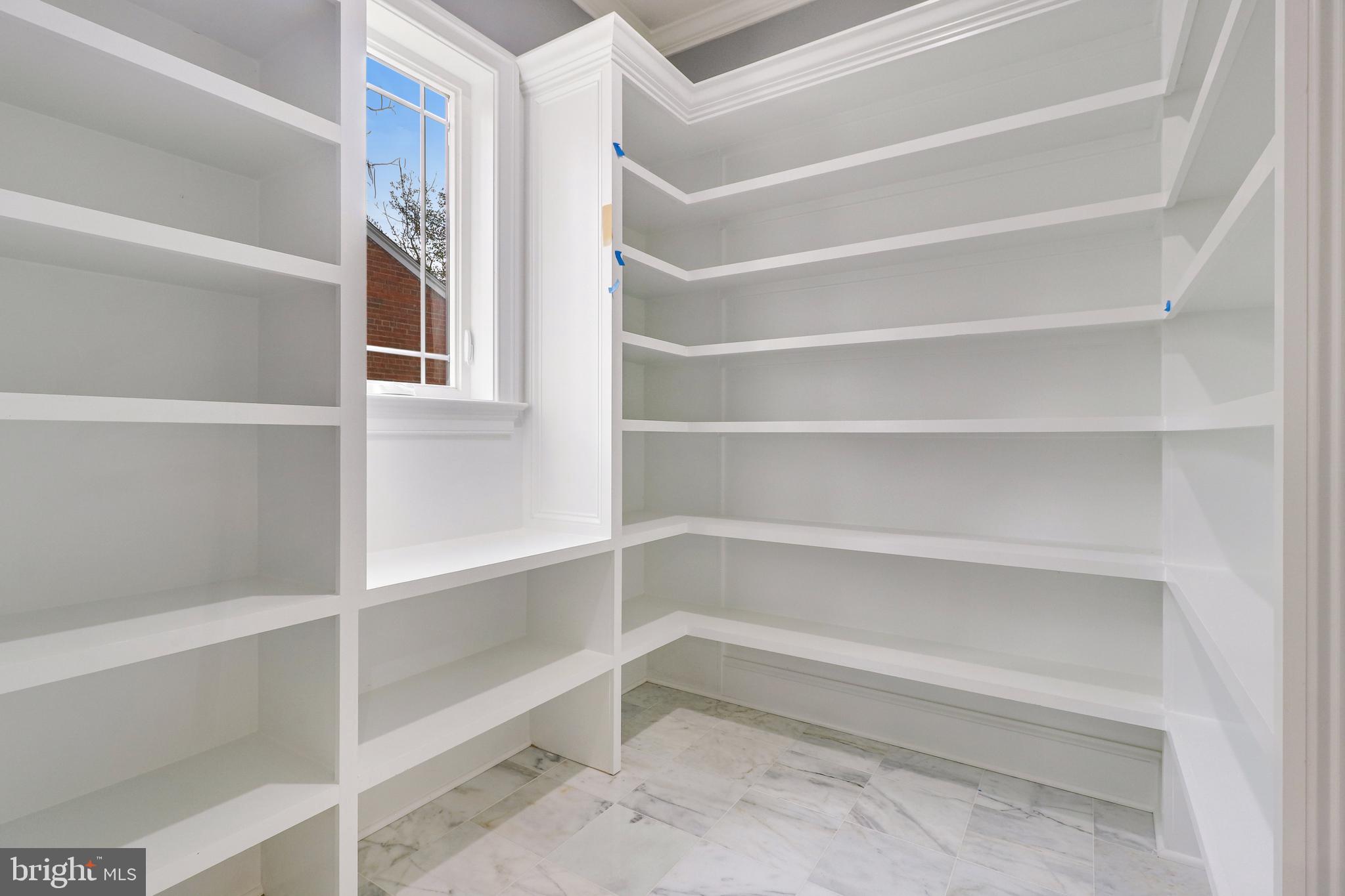 OAKCREST - Residential