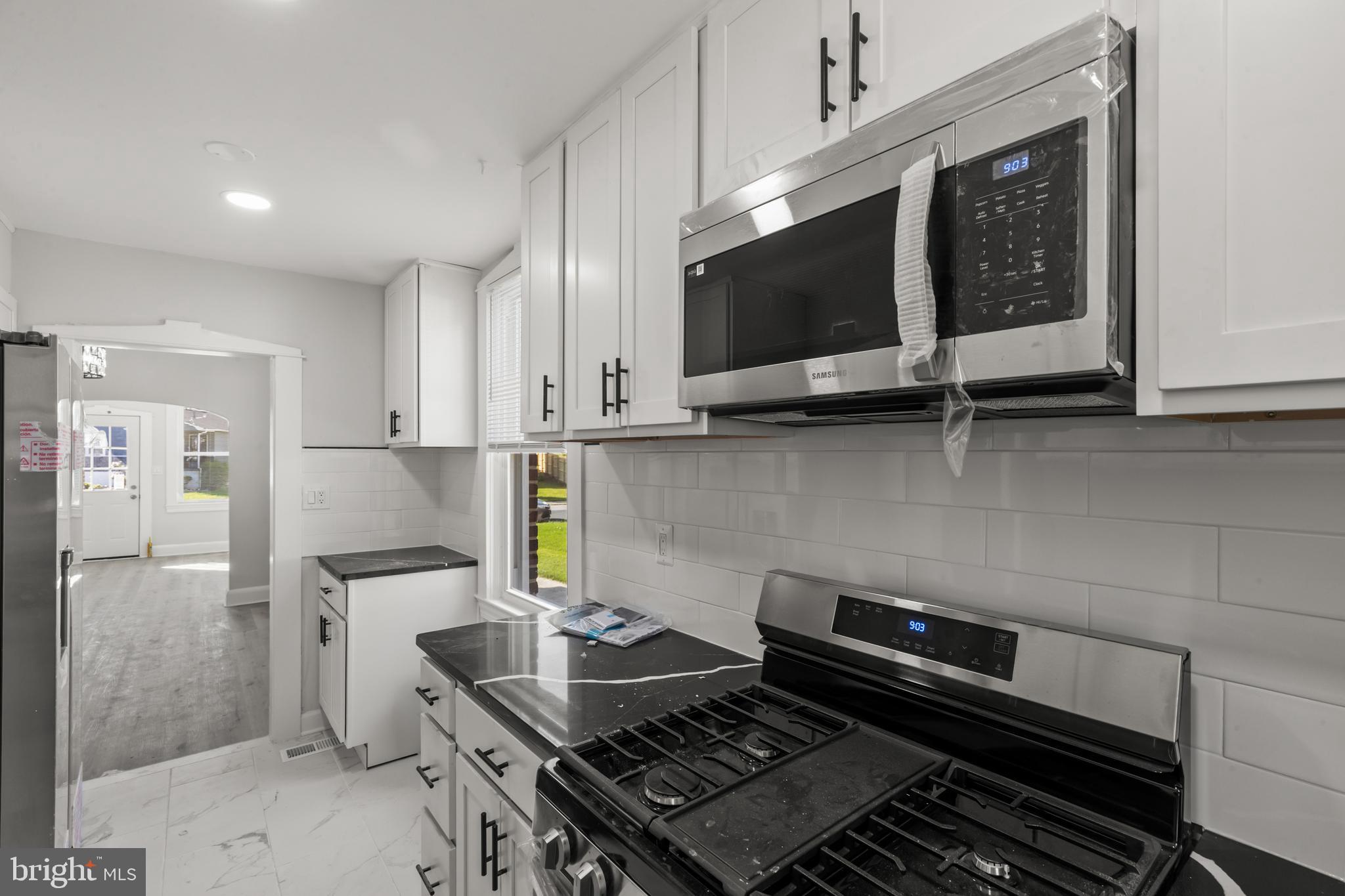 BROAD ACRES - Residential