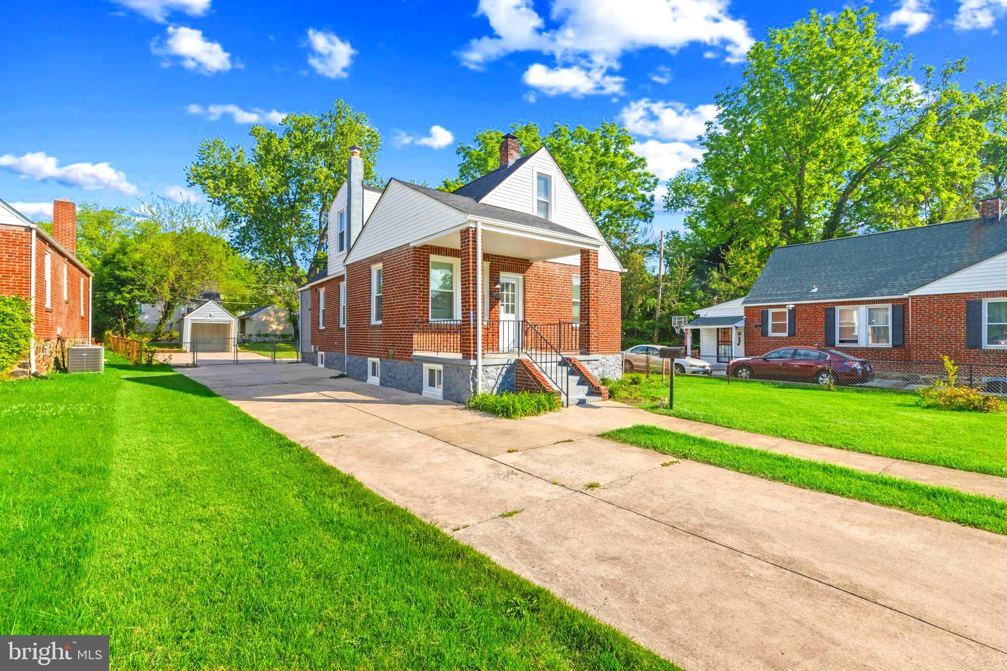 2004 ENGLEWOOD AVENUE