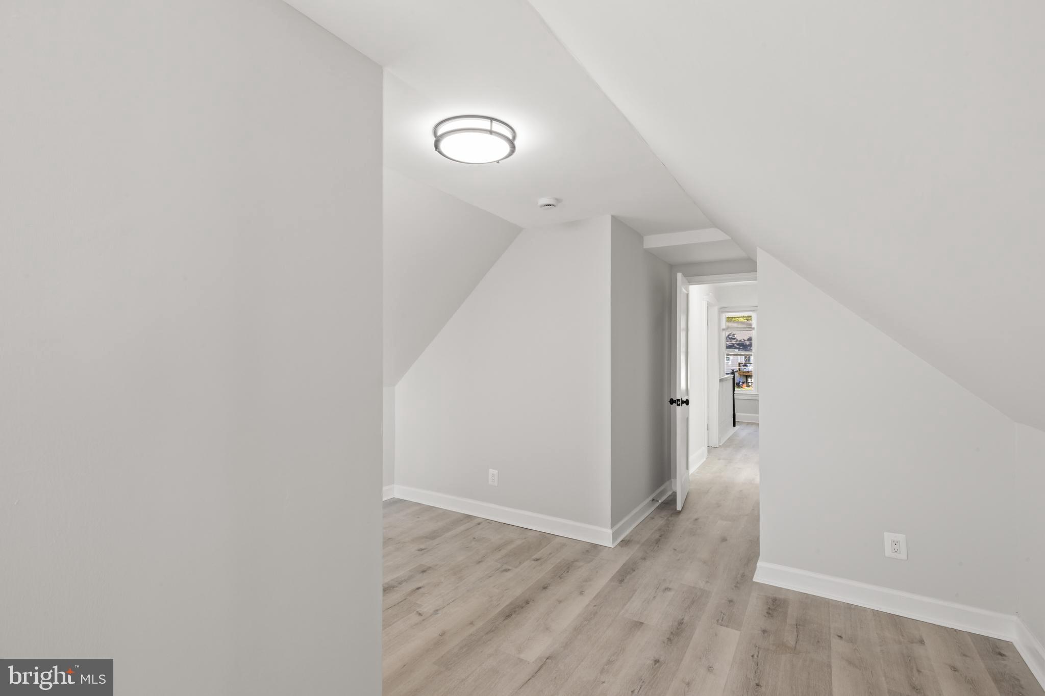 BROAD ACRES - Residential