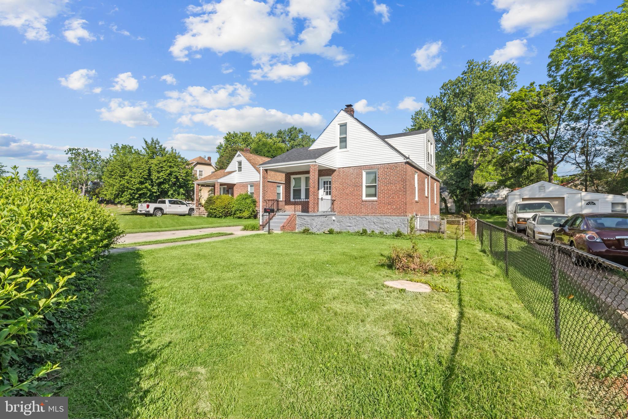 BROAD ACRES - Residential