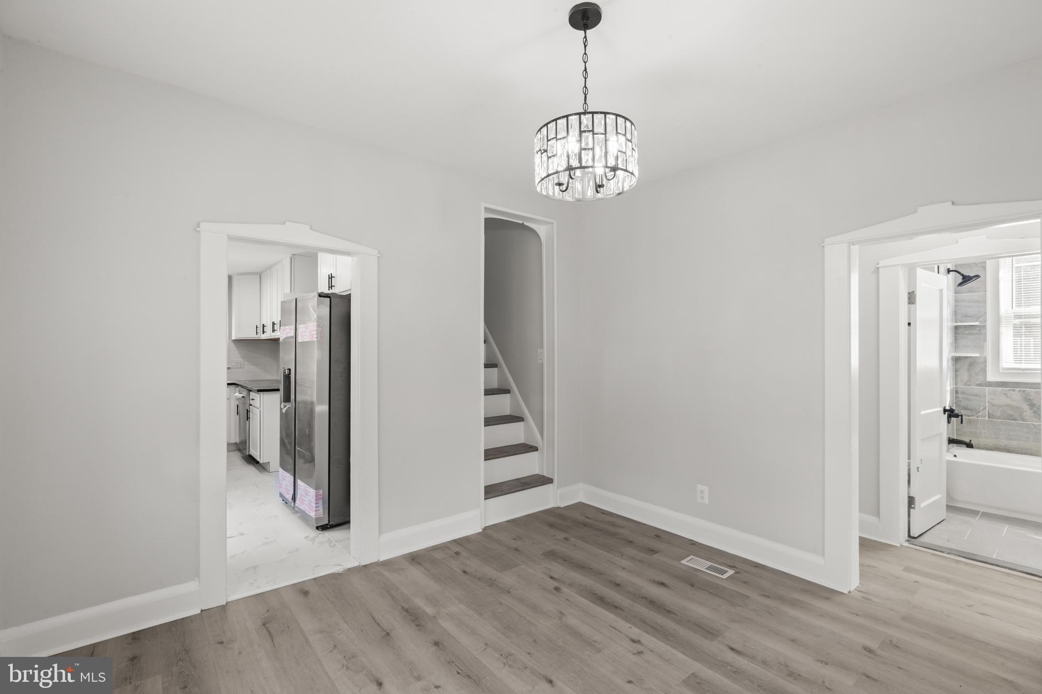BROAD ACRES - Residential