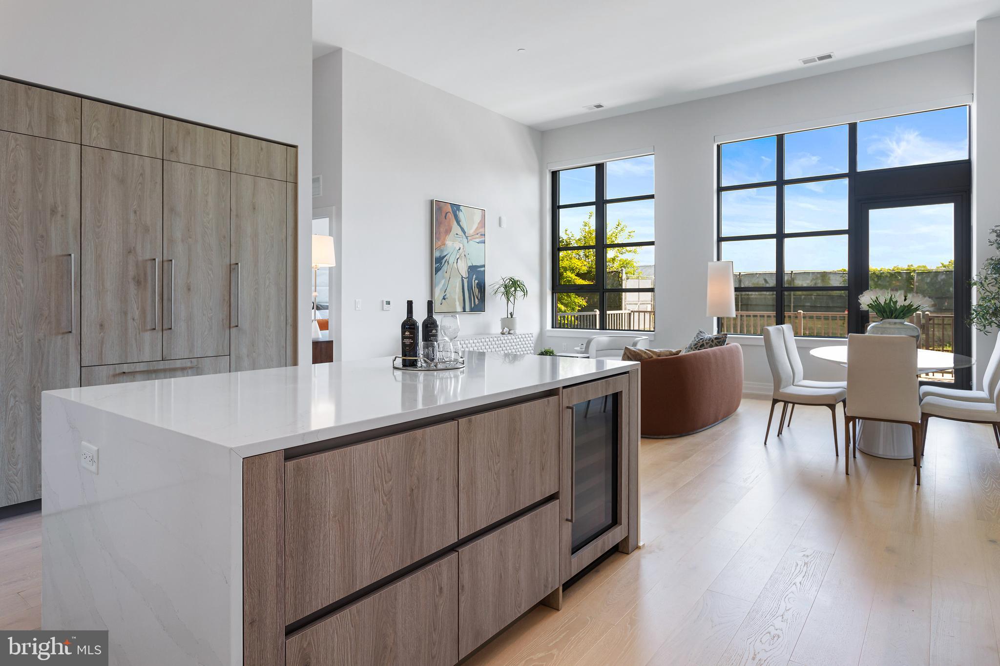 OLD TOWN ALEXANDRIA - Residential