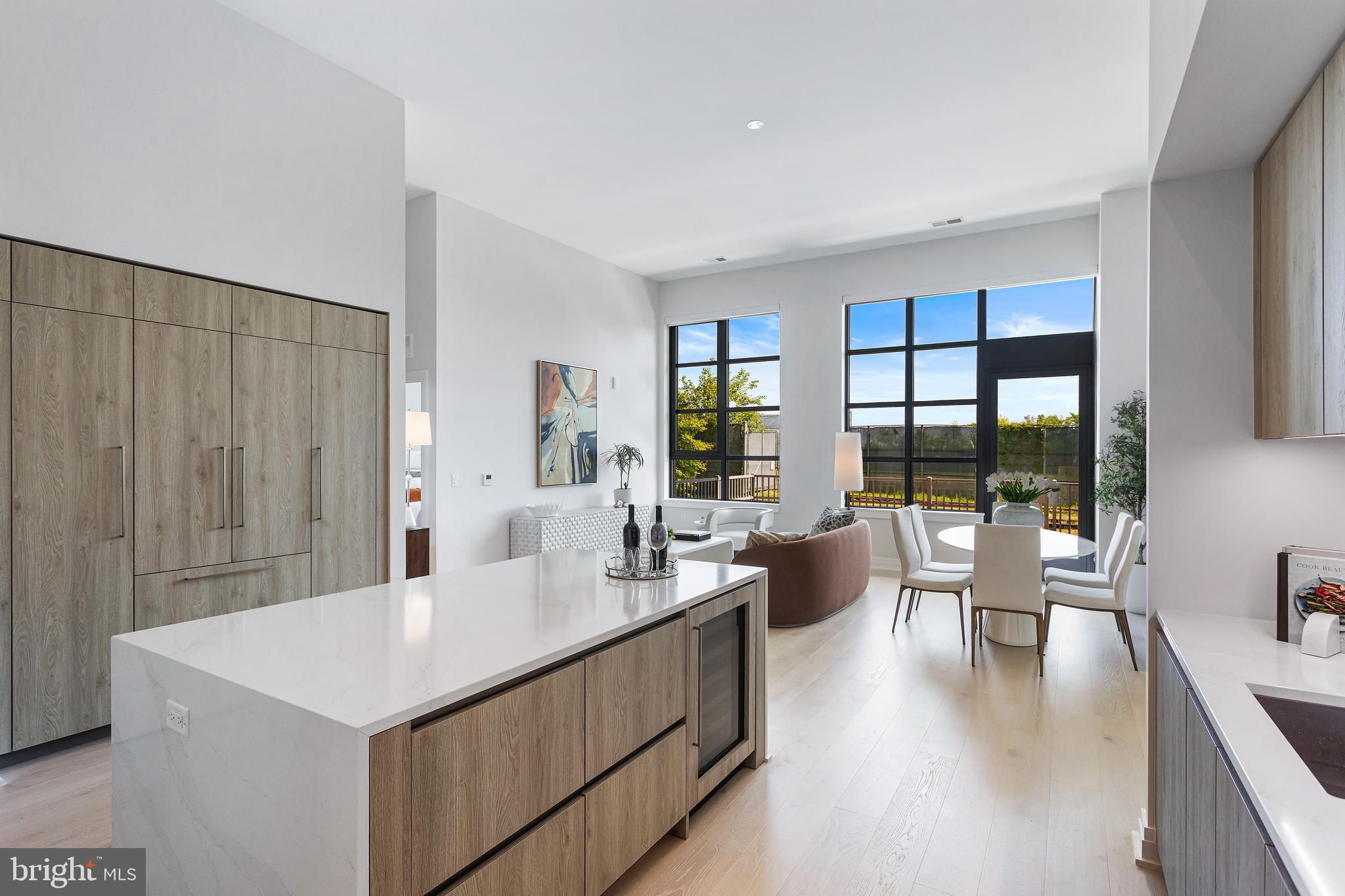 OLD TOWN ALEXANDRIA - Residential