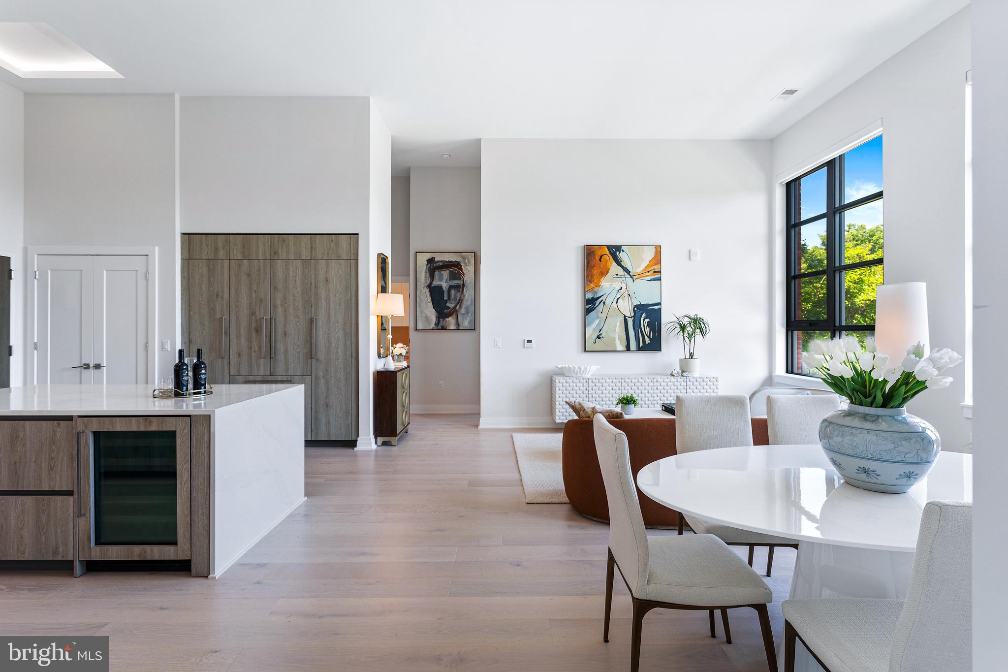 OLD TOWN ALEXANDRIA - Residential