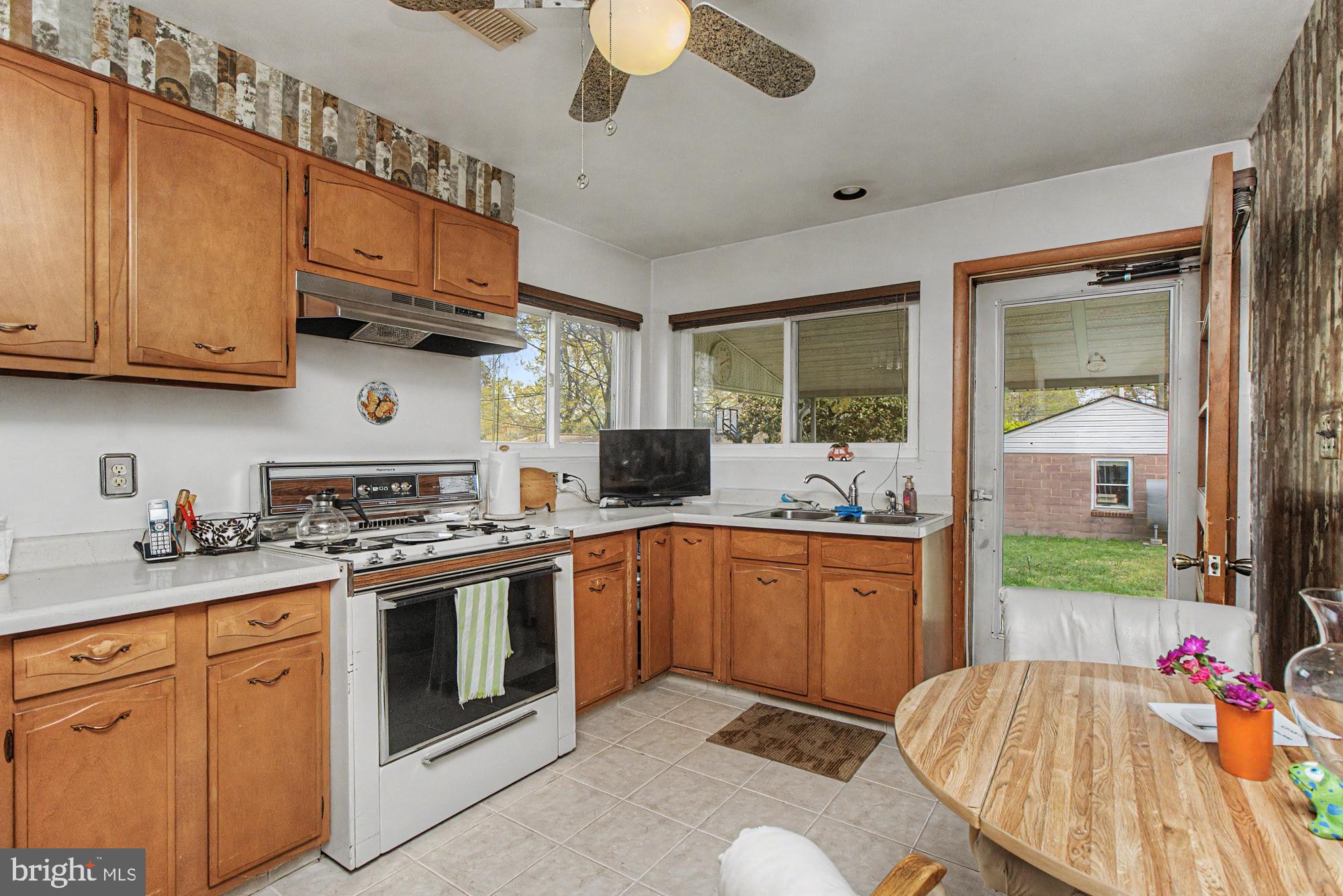 LONG BEACH ESTATES - Residential