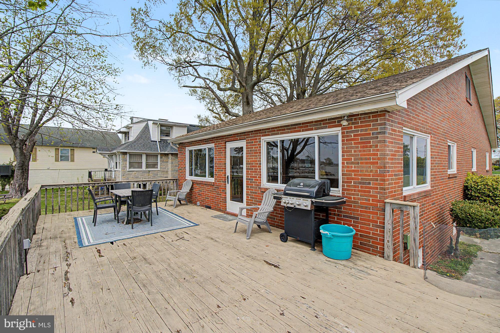 LONG BEACH ESTATES - Residential