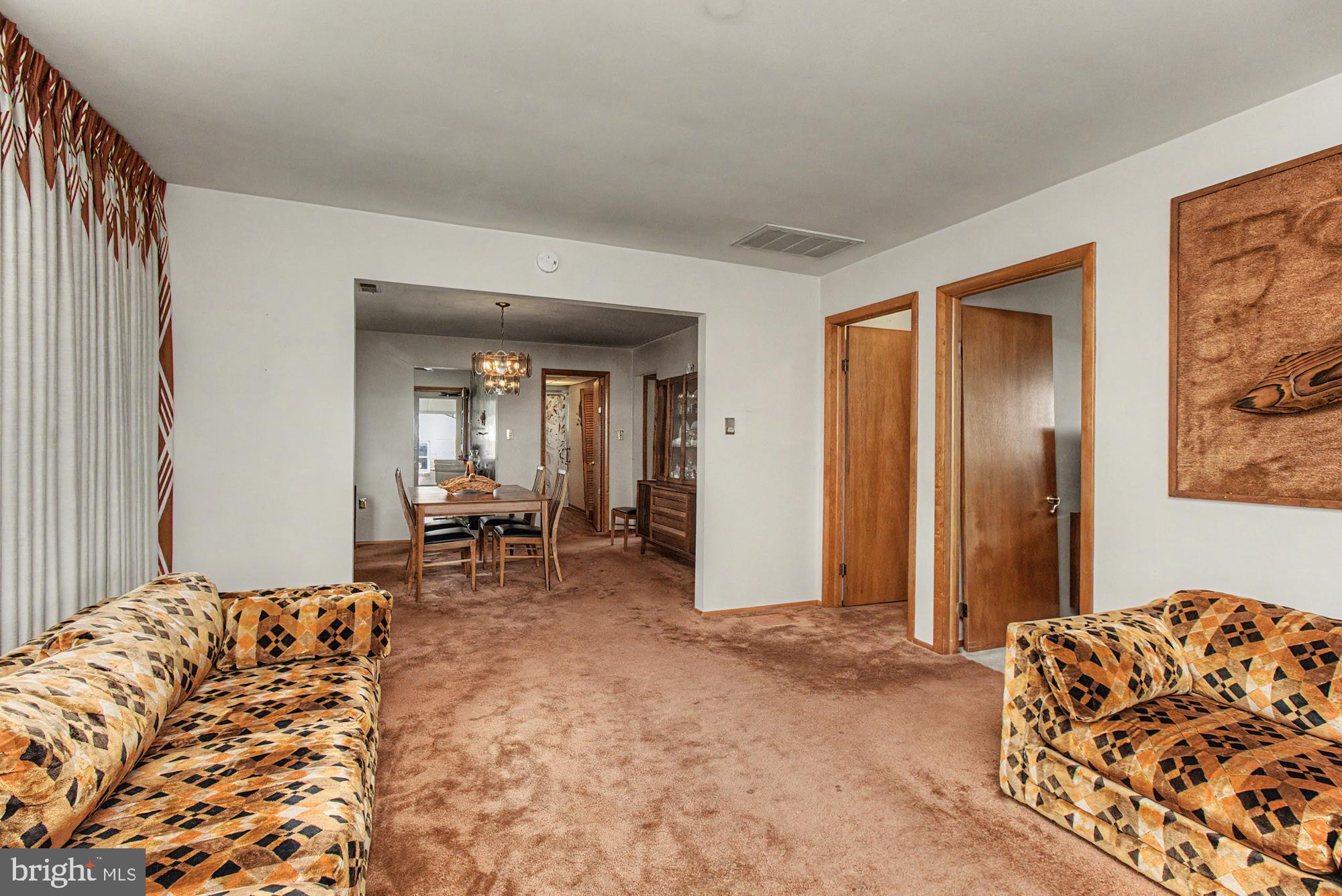 LONG BEACH ESTATES - Residential