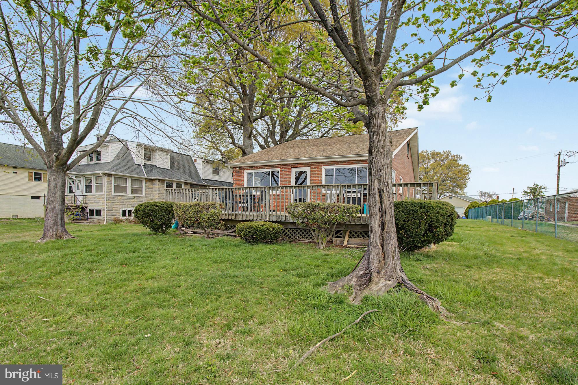 LONG BEACH ESTATES - Residential