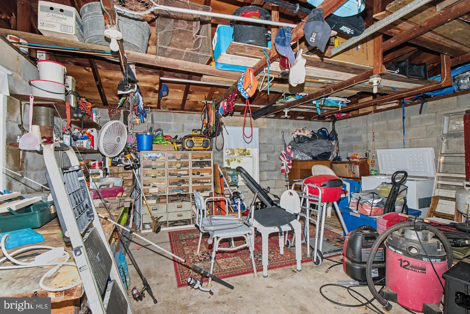 LONG BEACH ESTATES - Residential