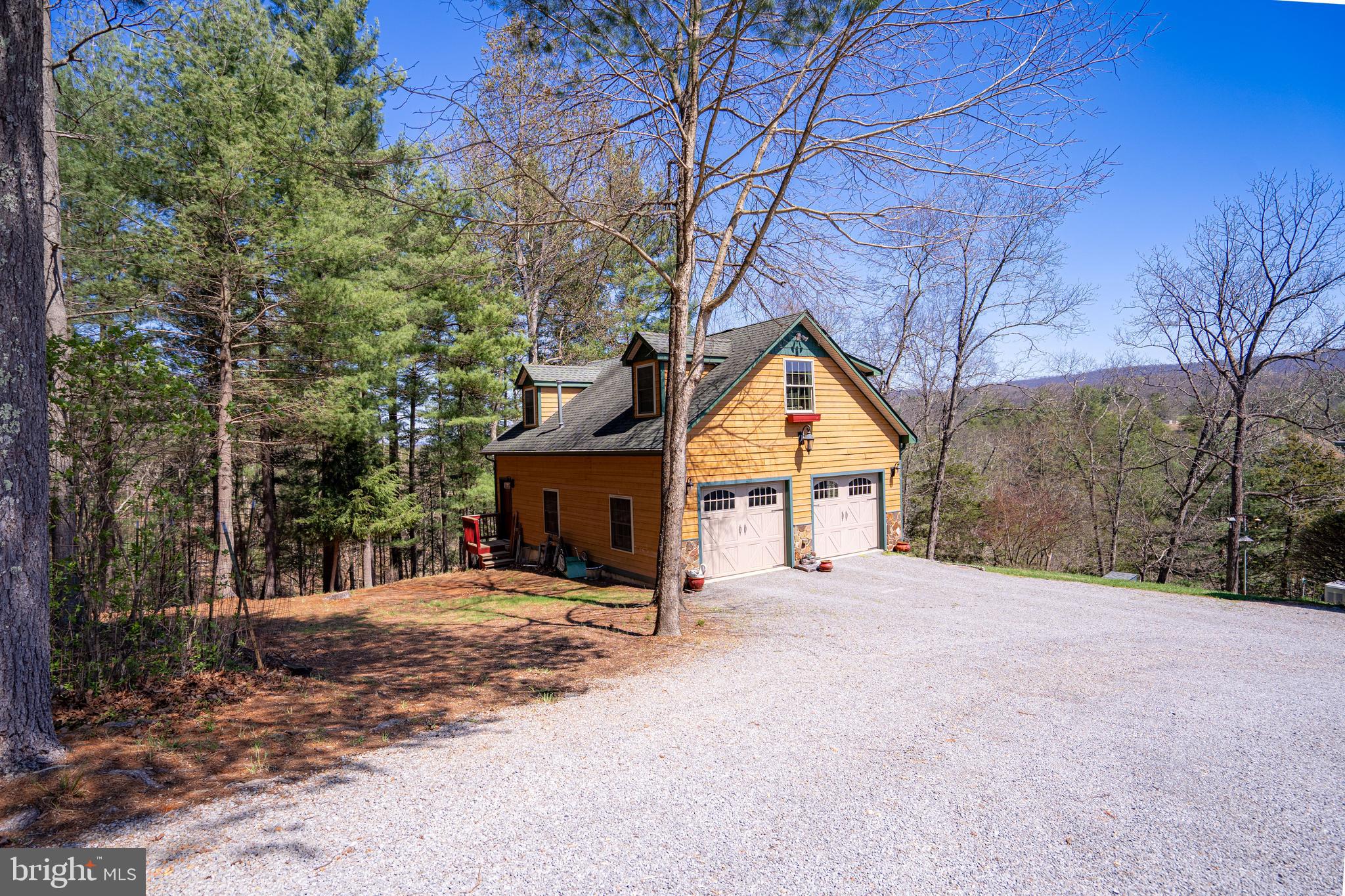 OLD MILL MANOR - Residential