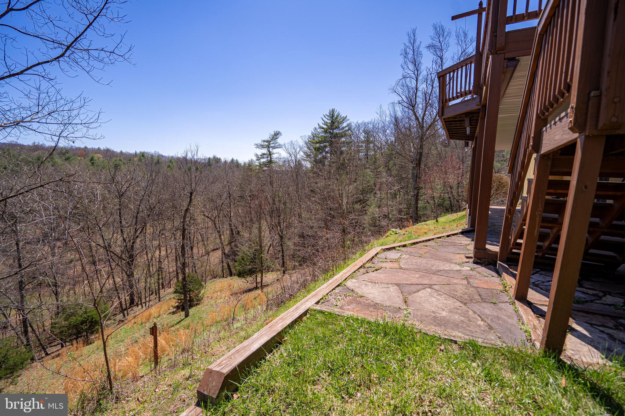 OLD MILL MANOR - Residential