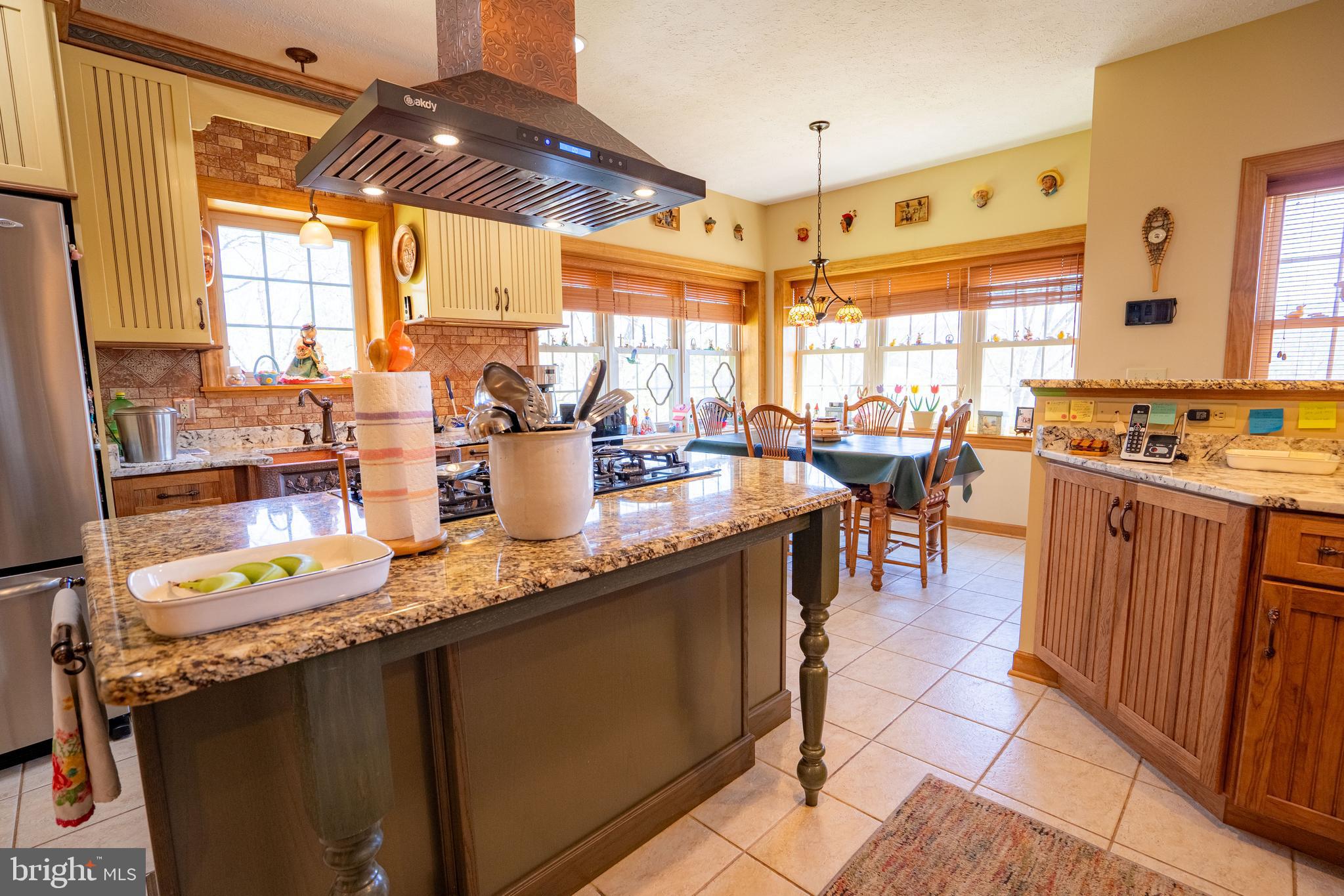 OLD MILL MANOR - Residential