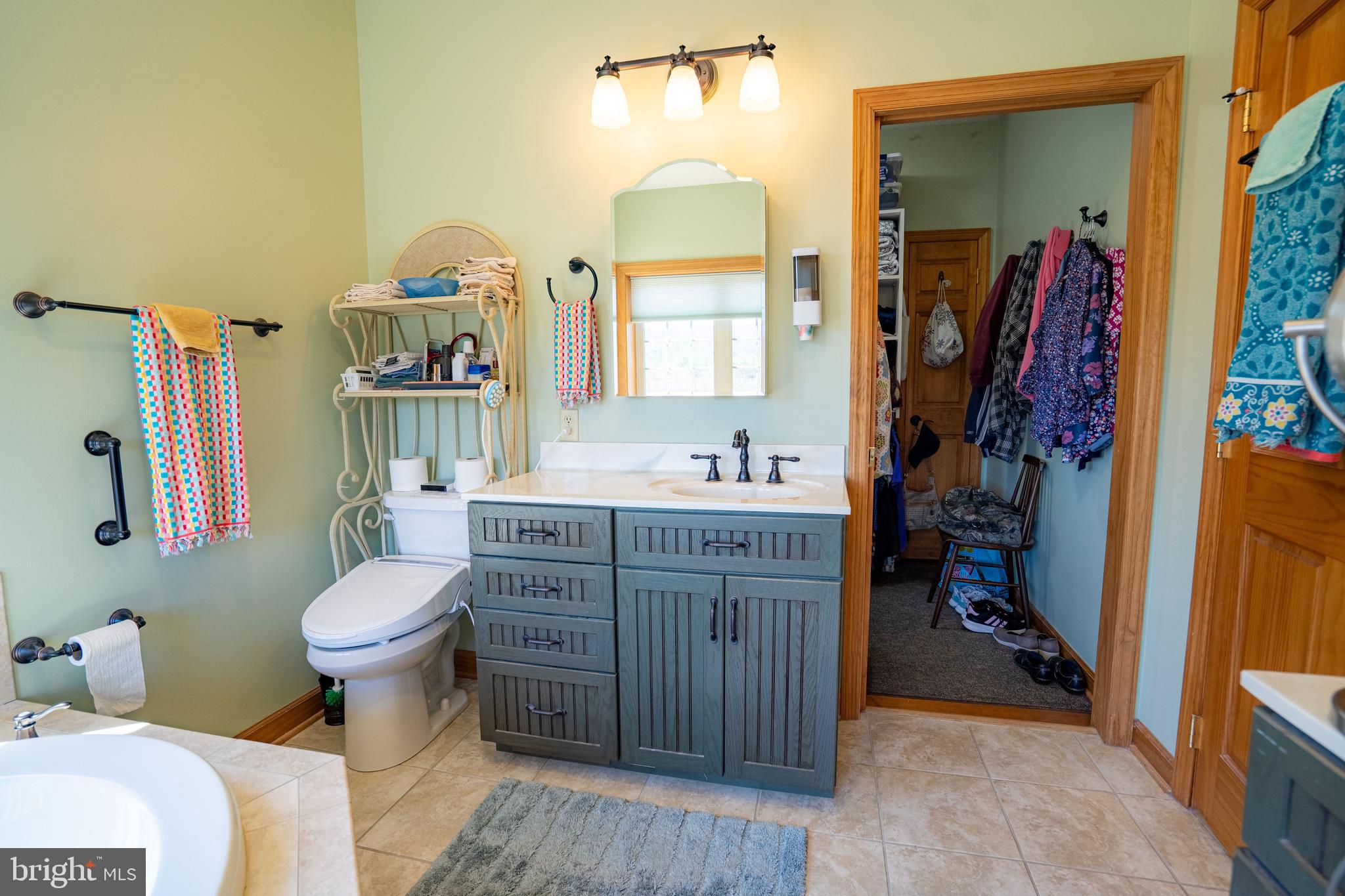 OLD MILL MANOR - Residential