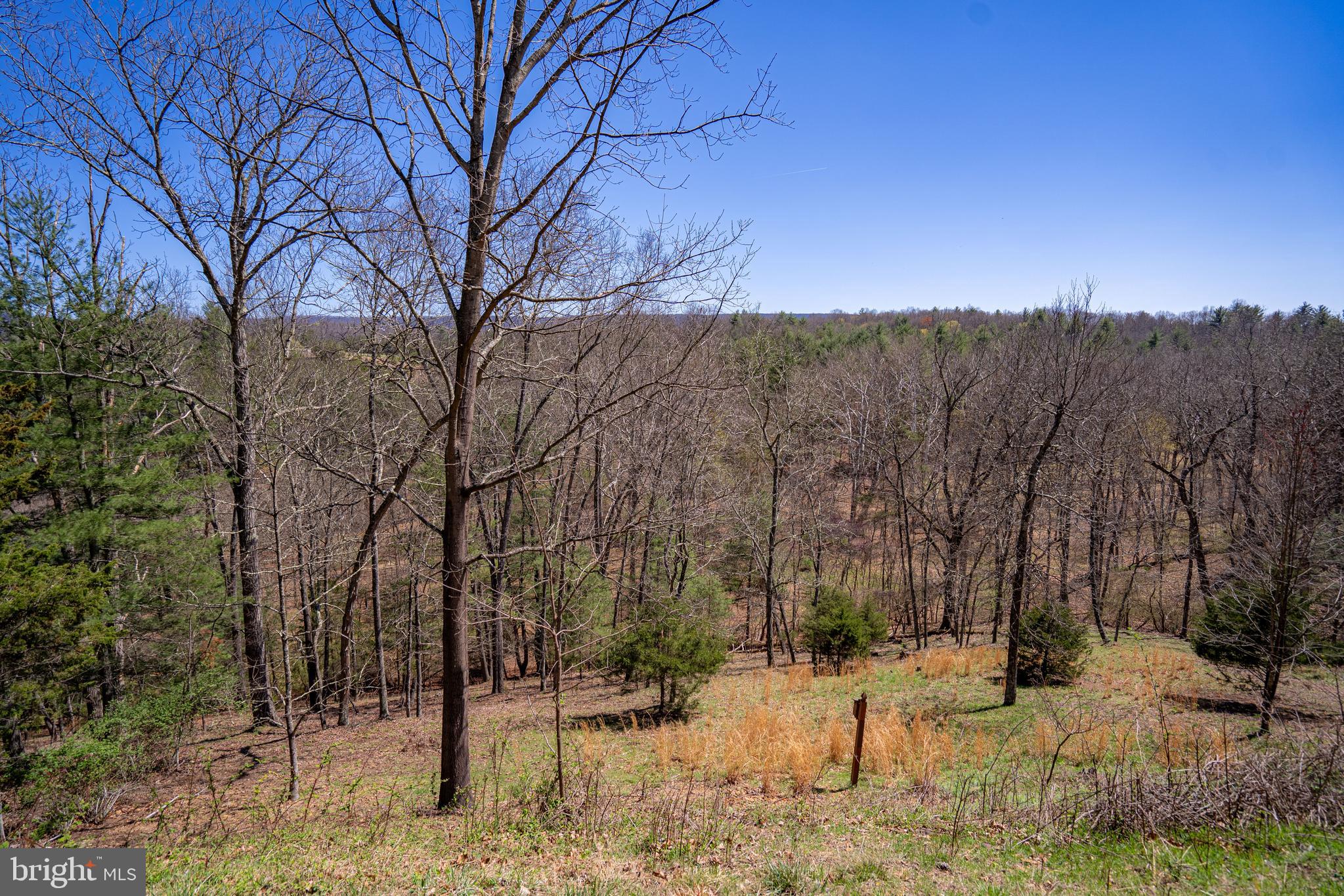 OLD MILL MANOR - Residential