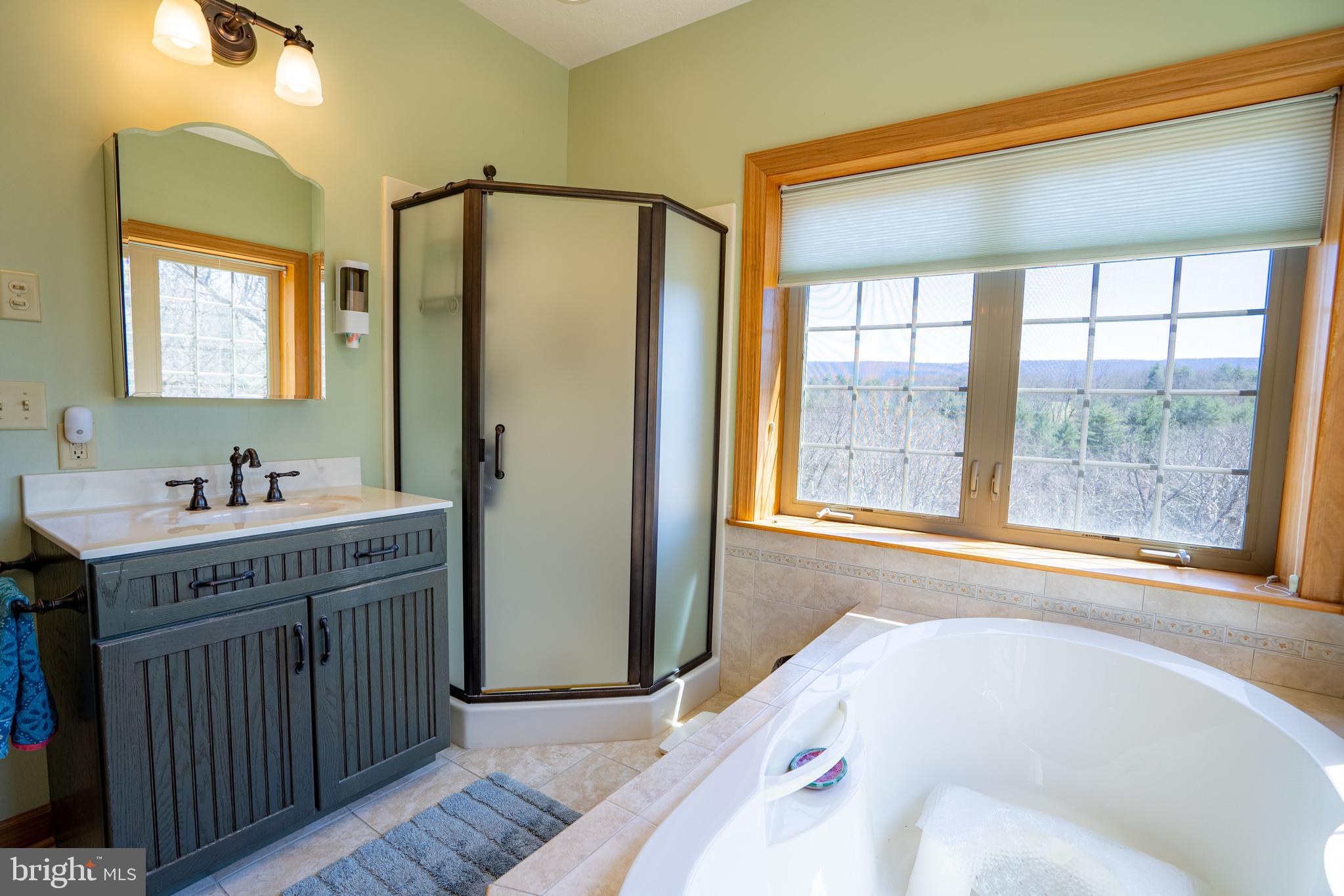 OLD MILL MANOR - Residential