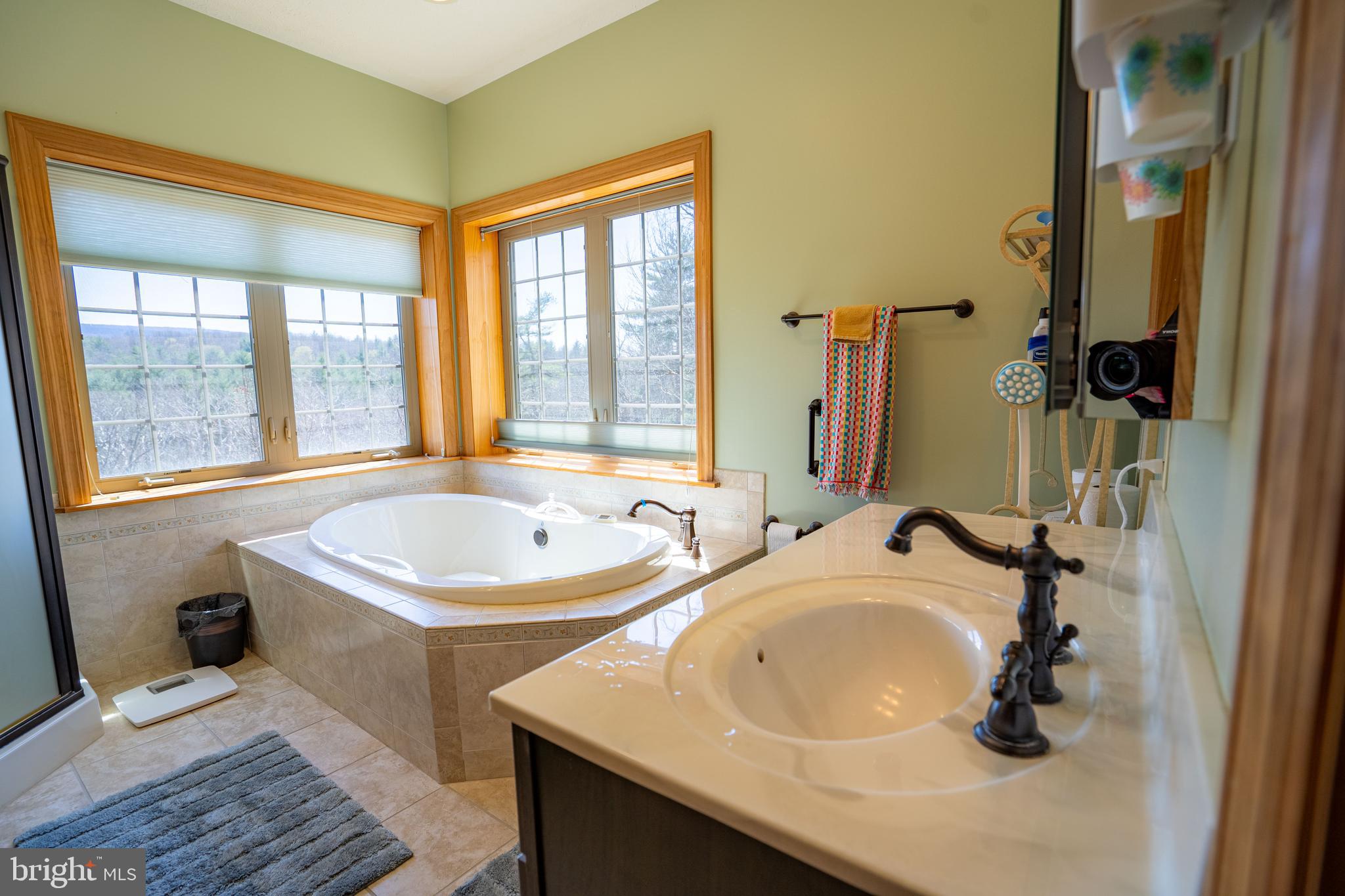 OLD MILL MANOR - Residential