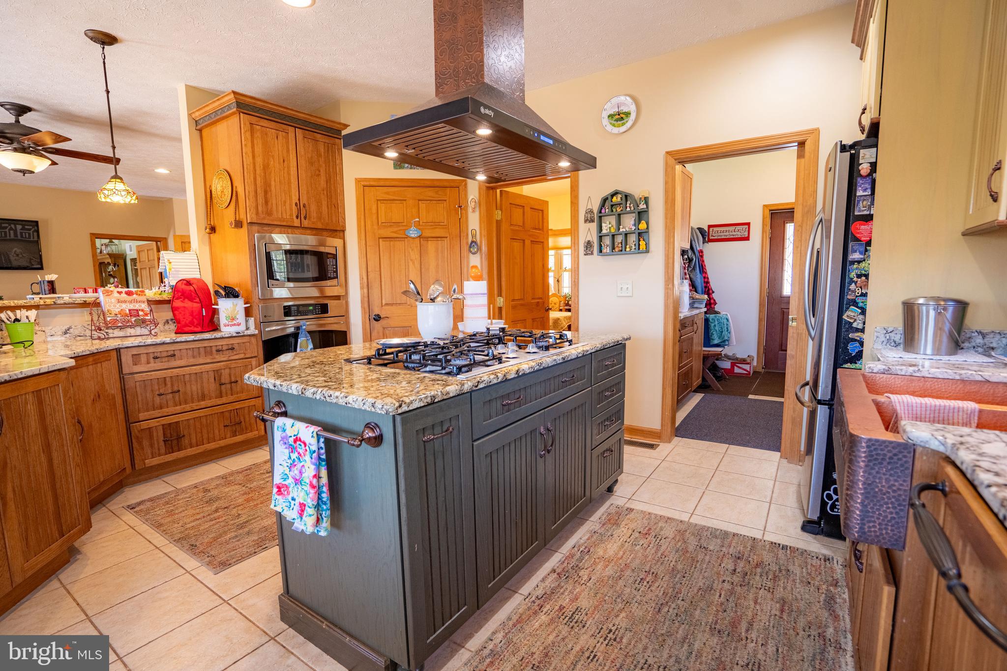 OLD MILL MANOR - Residential