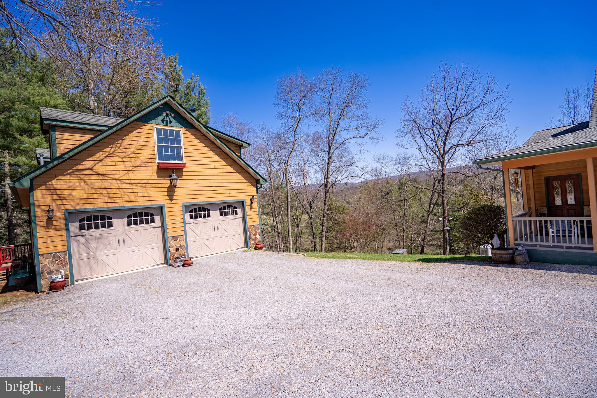 138 OLD MILL MANOR TRAIL