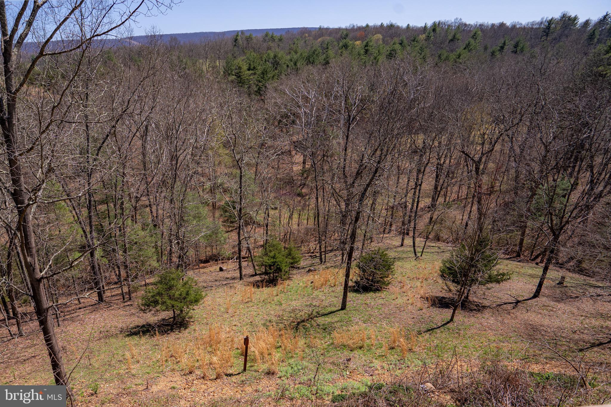 OLD MILL MANOR - Residential