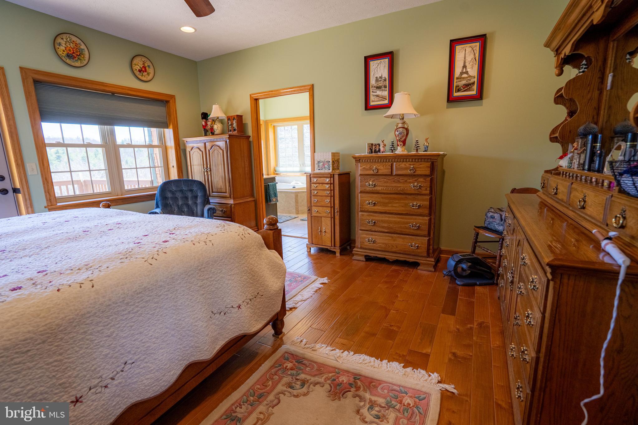 OLD MILL MANOR - Residential