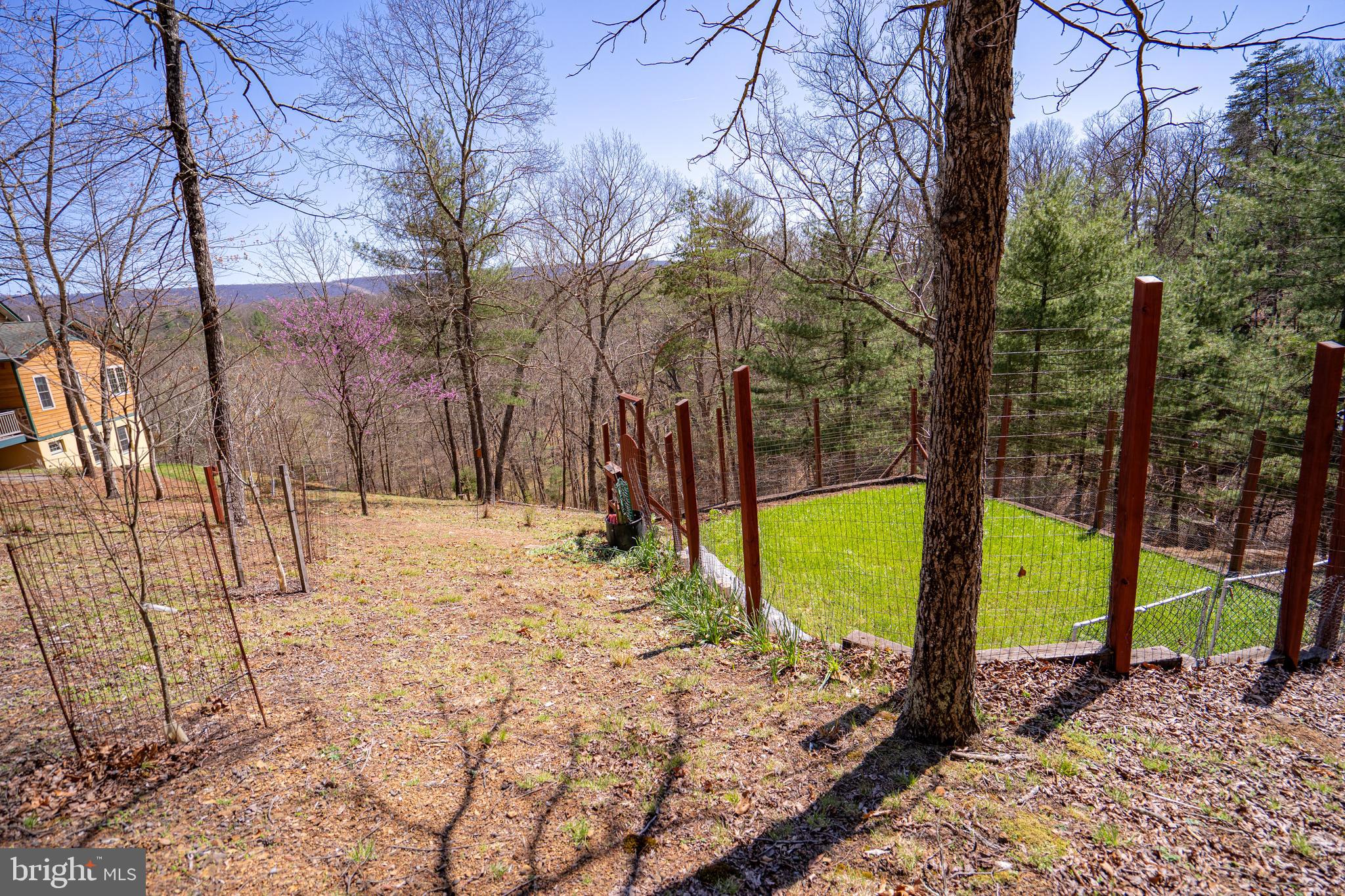 OLD MILL MANOR - Residential