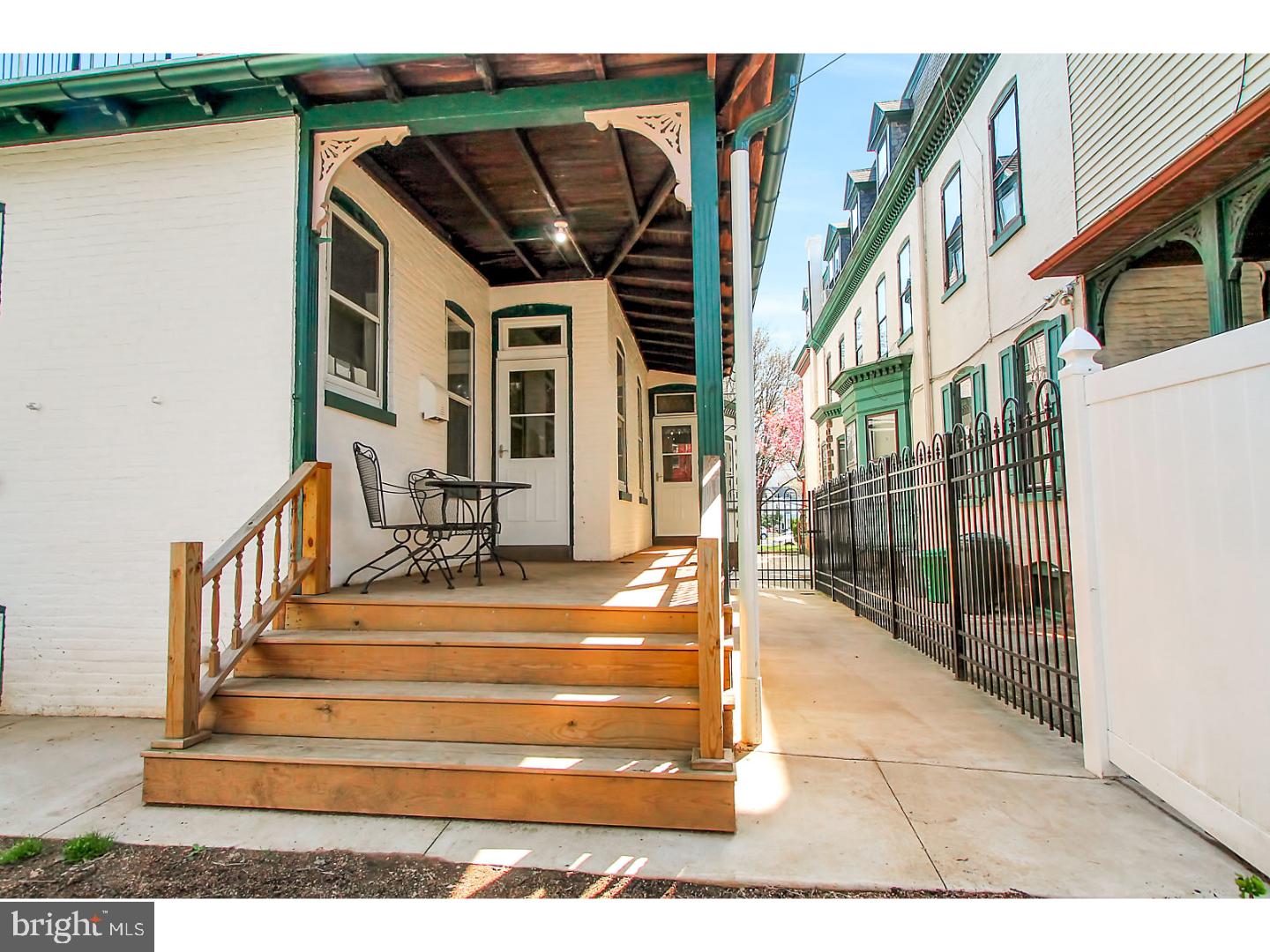 CENTRE PARK HISTOR - Residential