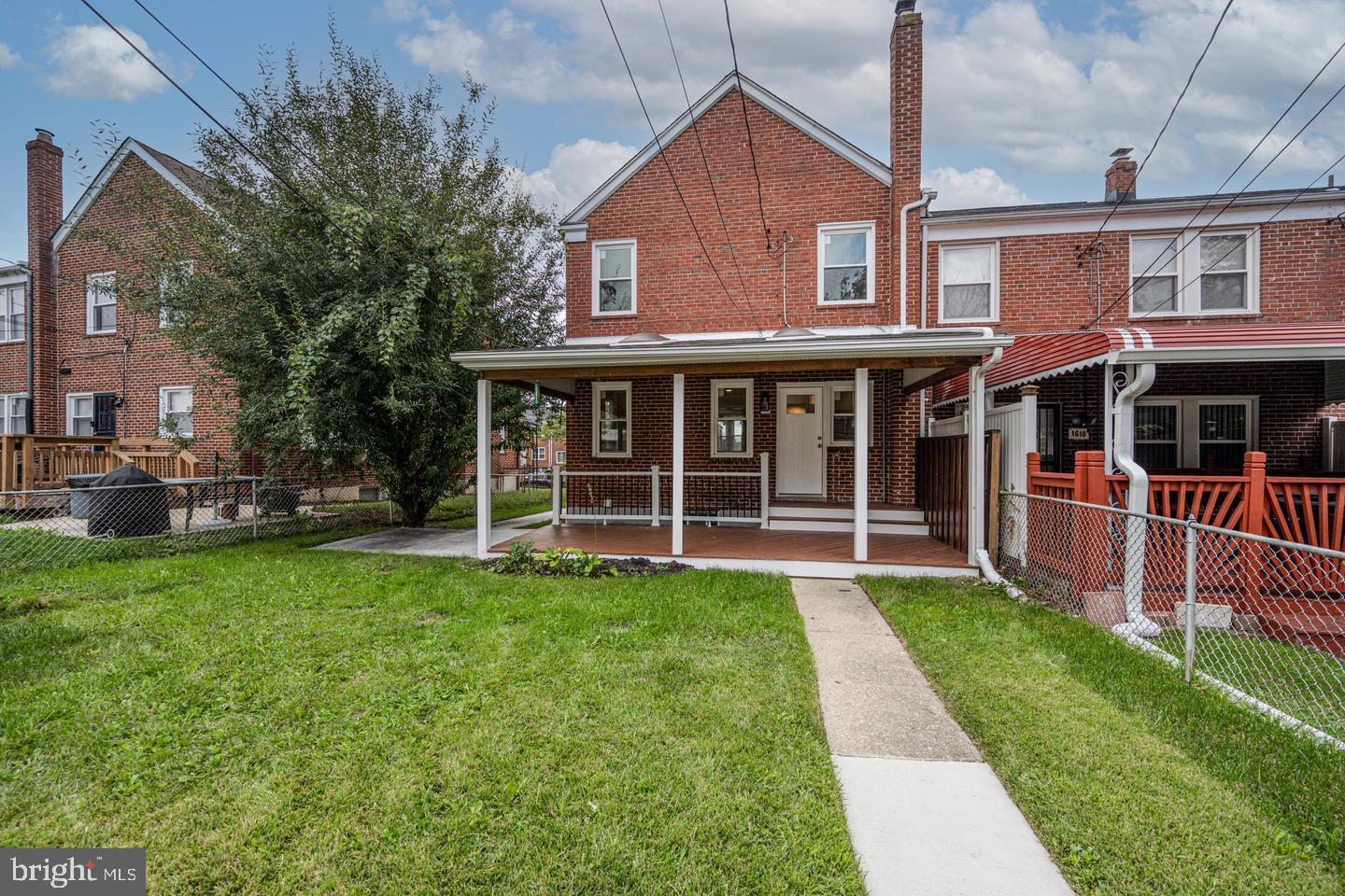 WOODBOURNE HEIGHTS - Residential