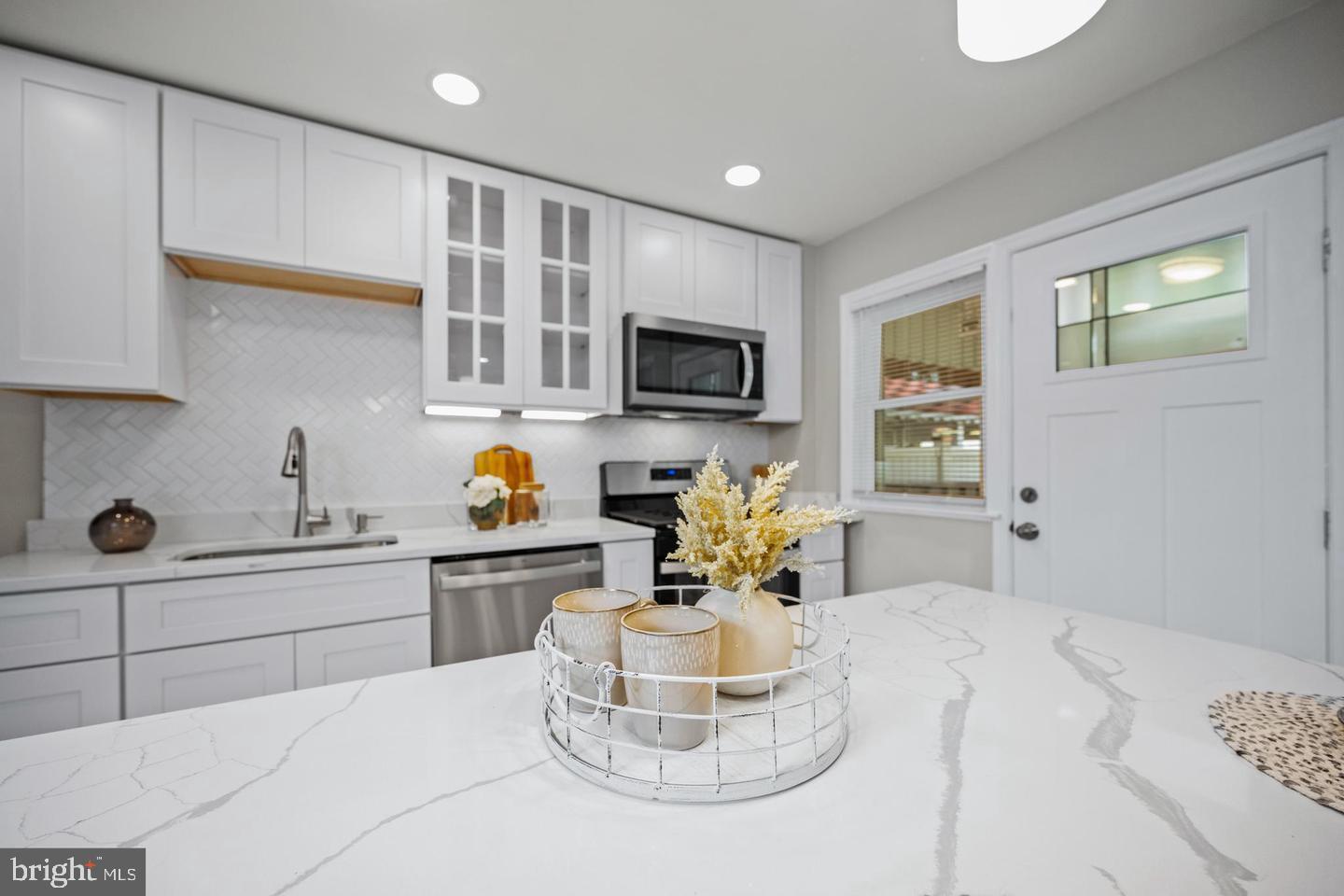 WOODBOURNE HEIGHTS - Residential