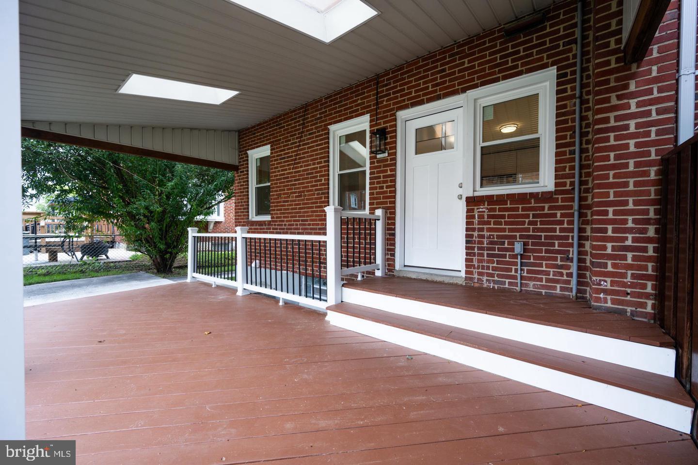 WOODBOURNE HEIGHTS - Residential