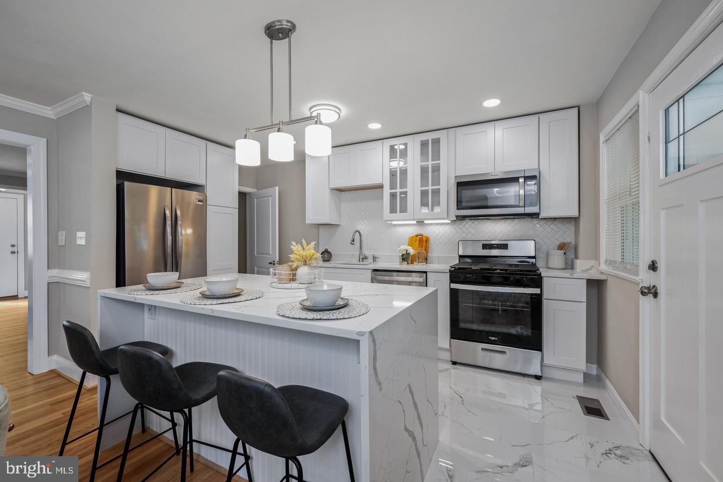 WOODBOURNE HEIGHTS - Residential