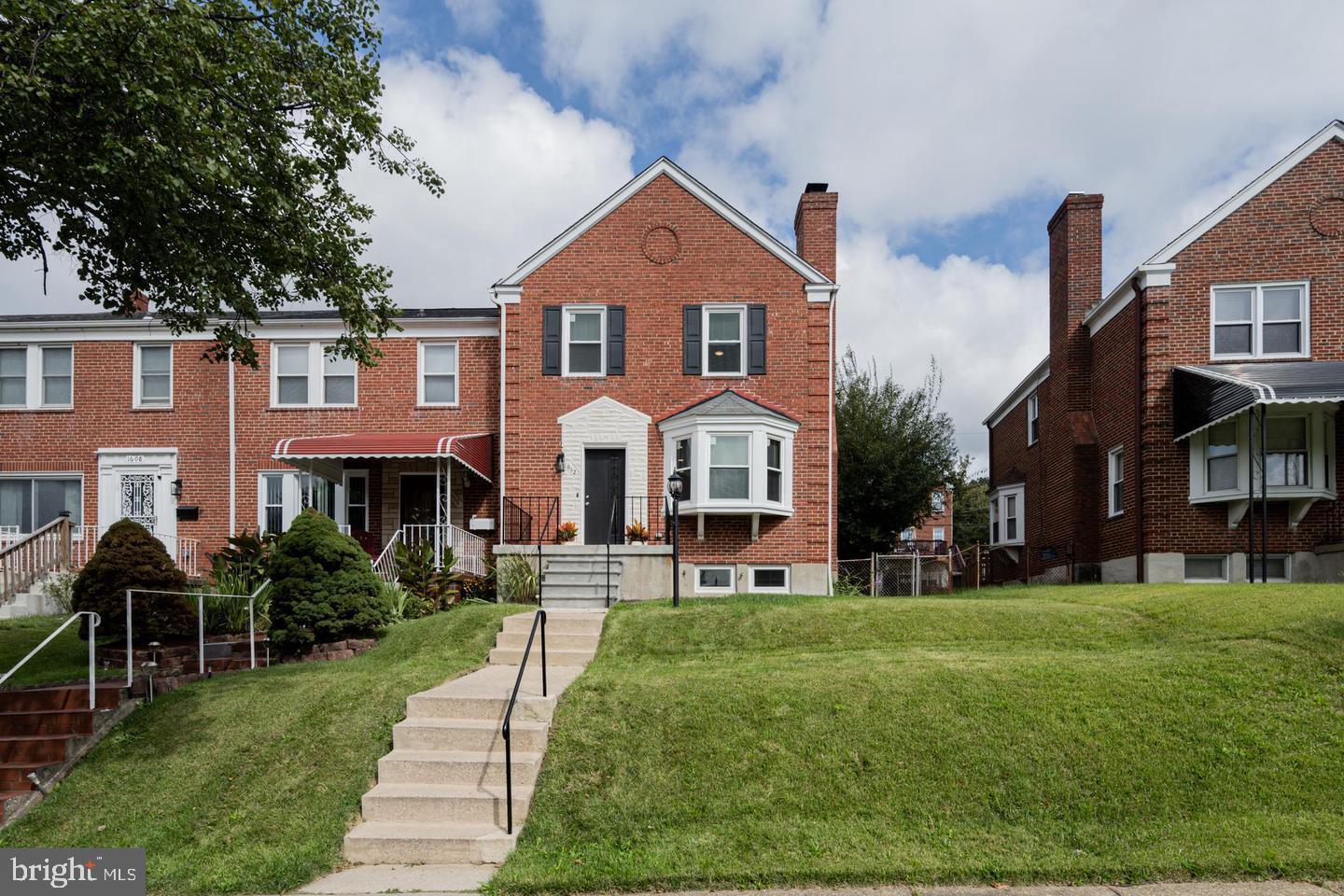 WOODBOURNE HEIGHTS - Residential