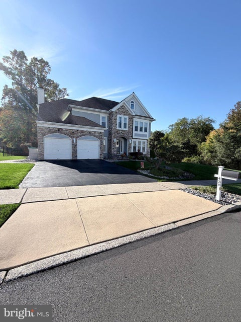 Photo of 438 Turtle Lane, LANGHORNE, PA 19047 (MLS # PABU2133784)