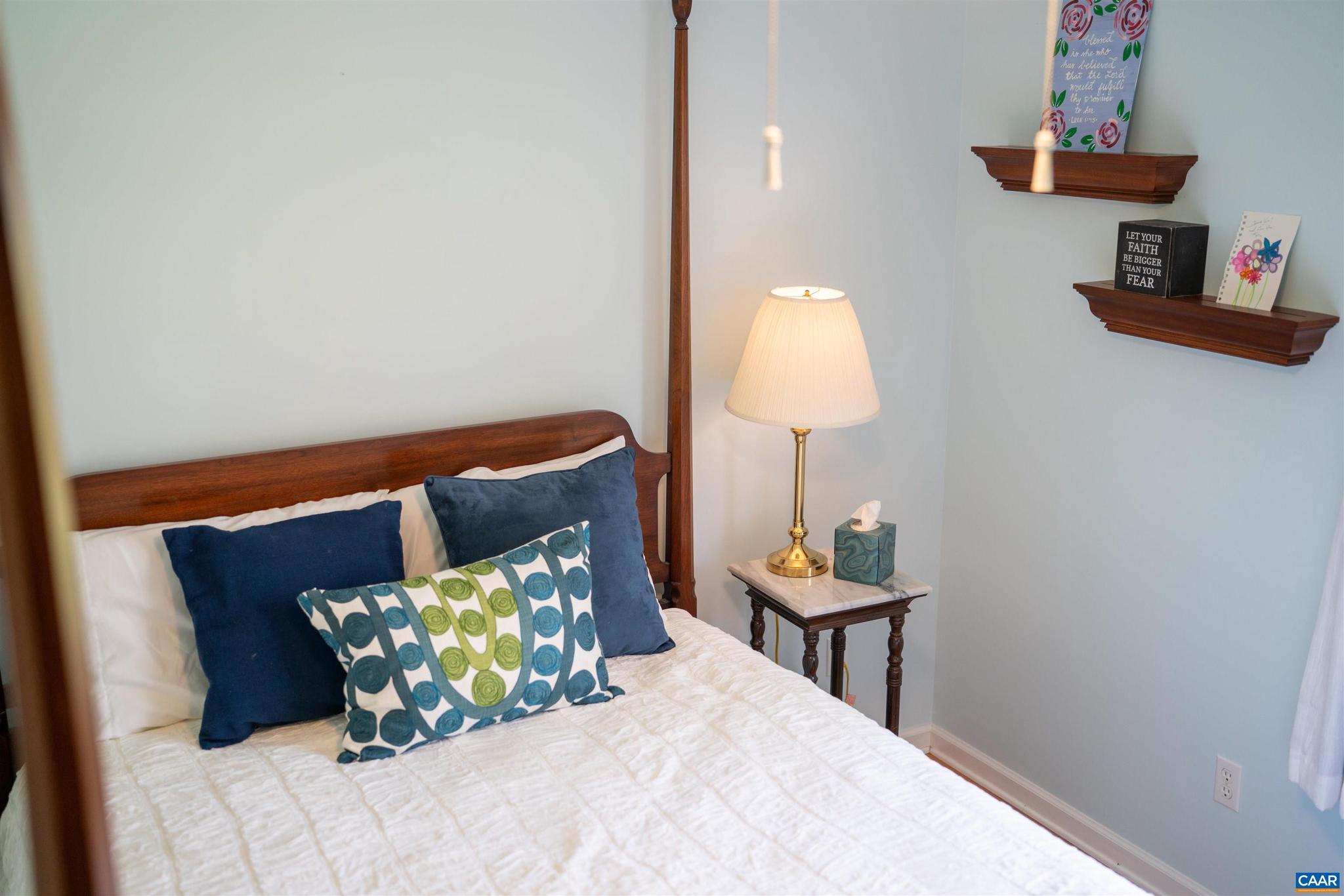 LAKE MONTICELLO - Residential