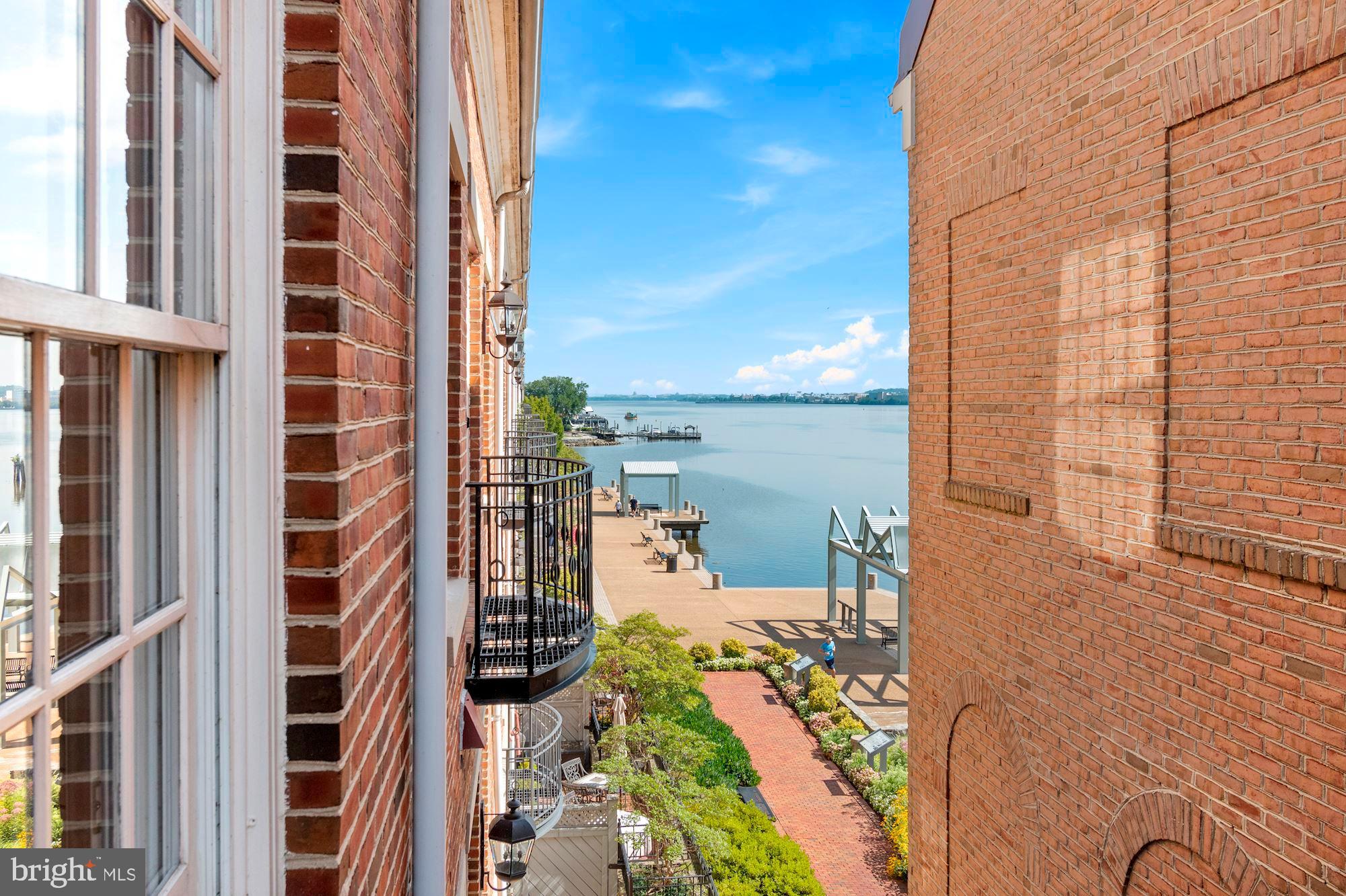 FORDS LANDING - Residential