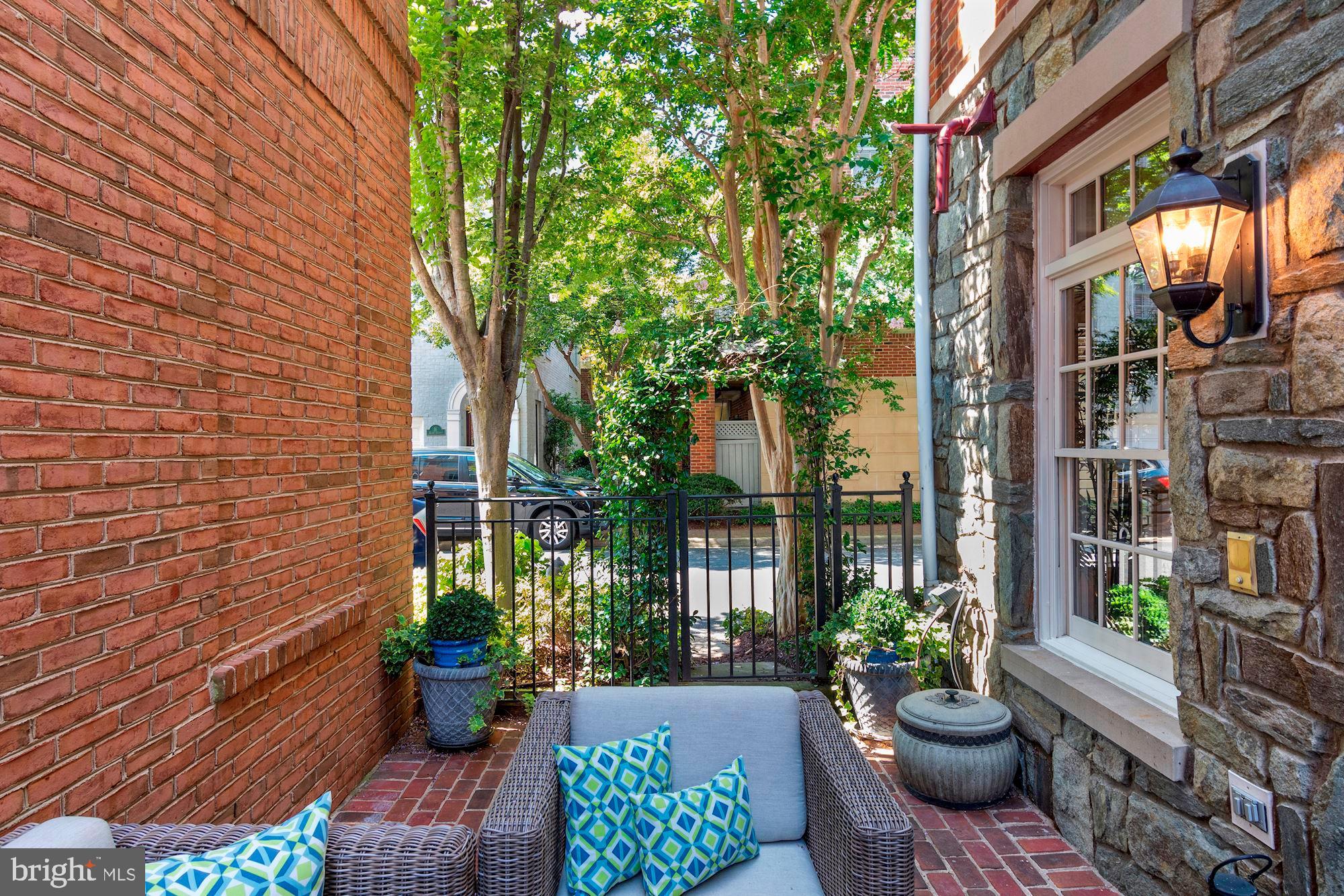 FORDS LANDING - Residential