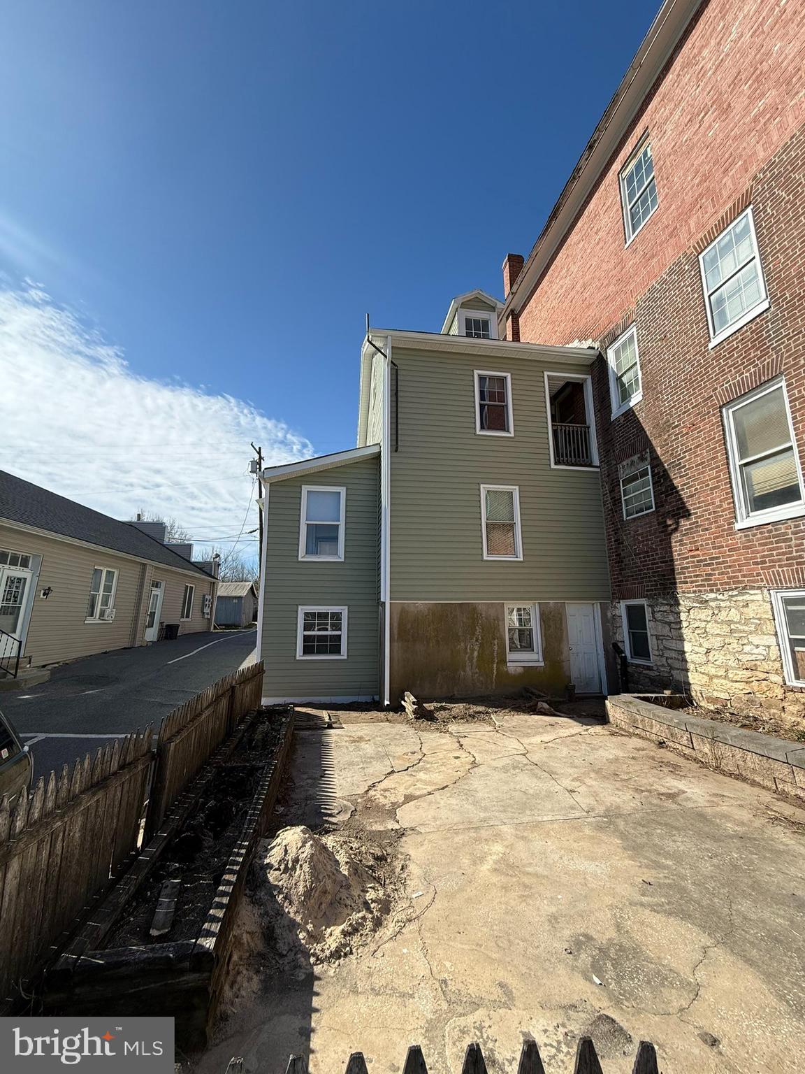 NONE AVAILABLE - Residential Lease