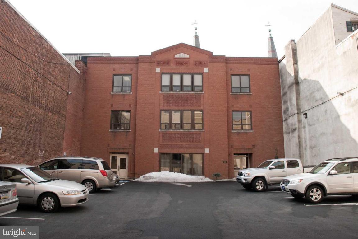 DOWNTOWN LANCASTER - Commercial Sale