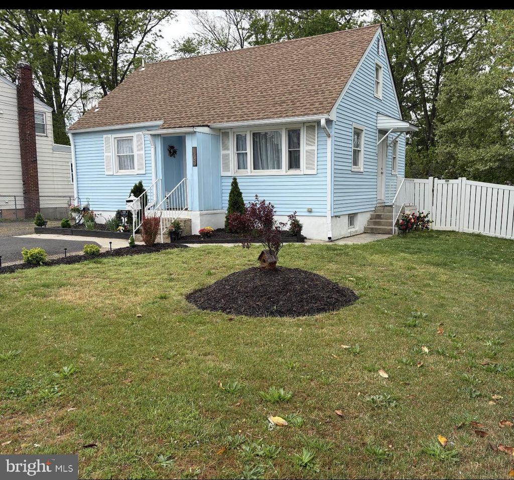 Photo of 1026 W Browning Road, BELLMAWR, NJ 08031 (MLS # NJCD2116198)