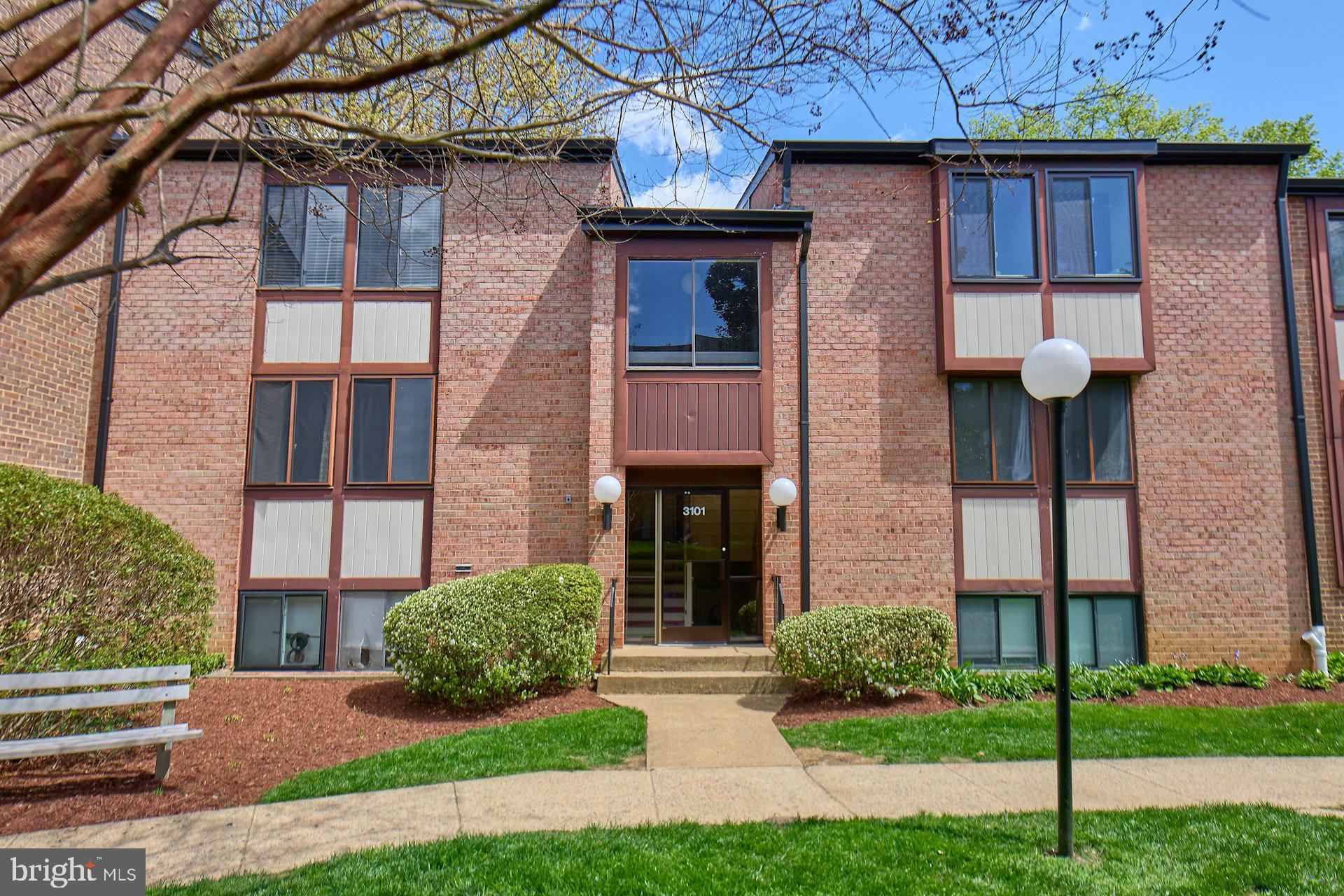 3101 BUCCANEER COURT 2