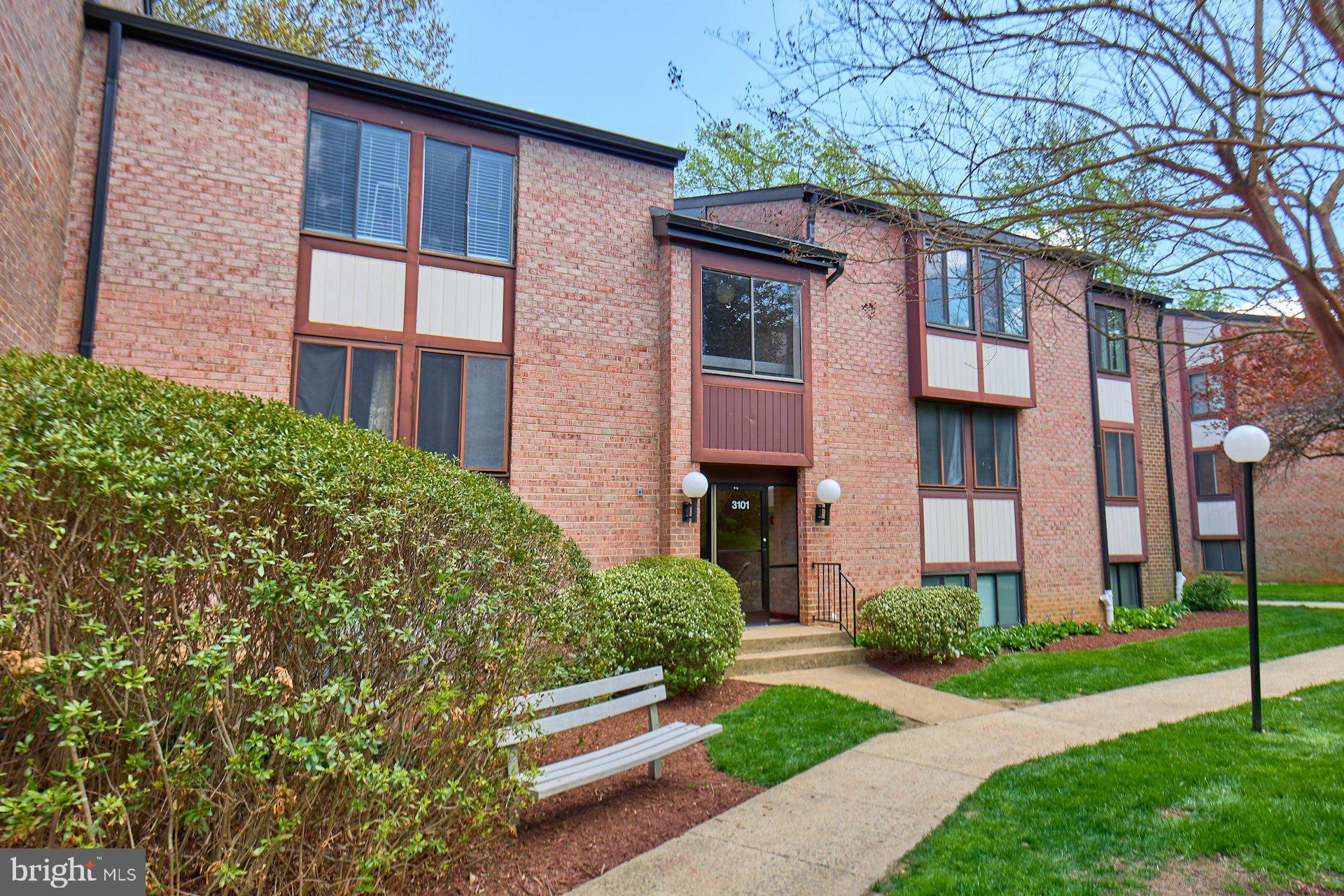 3101 BUCCANEER COURT 2