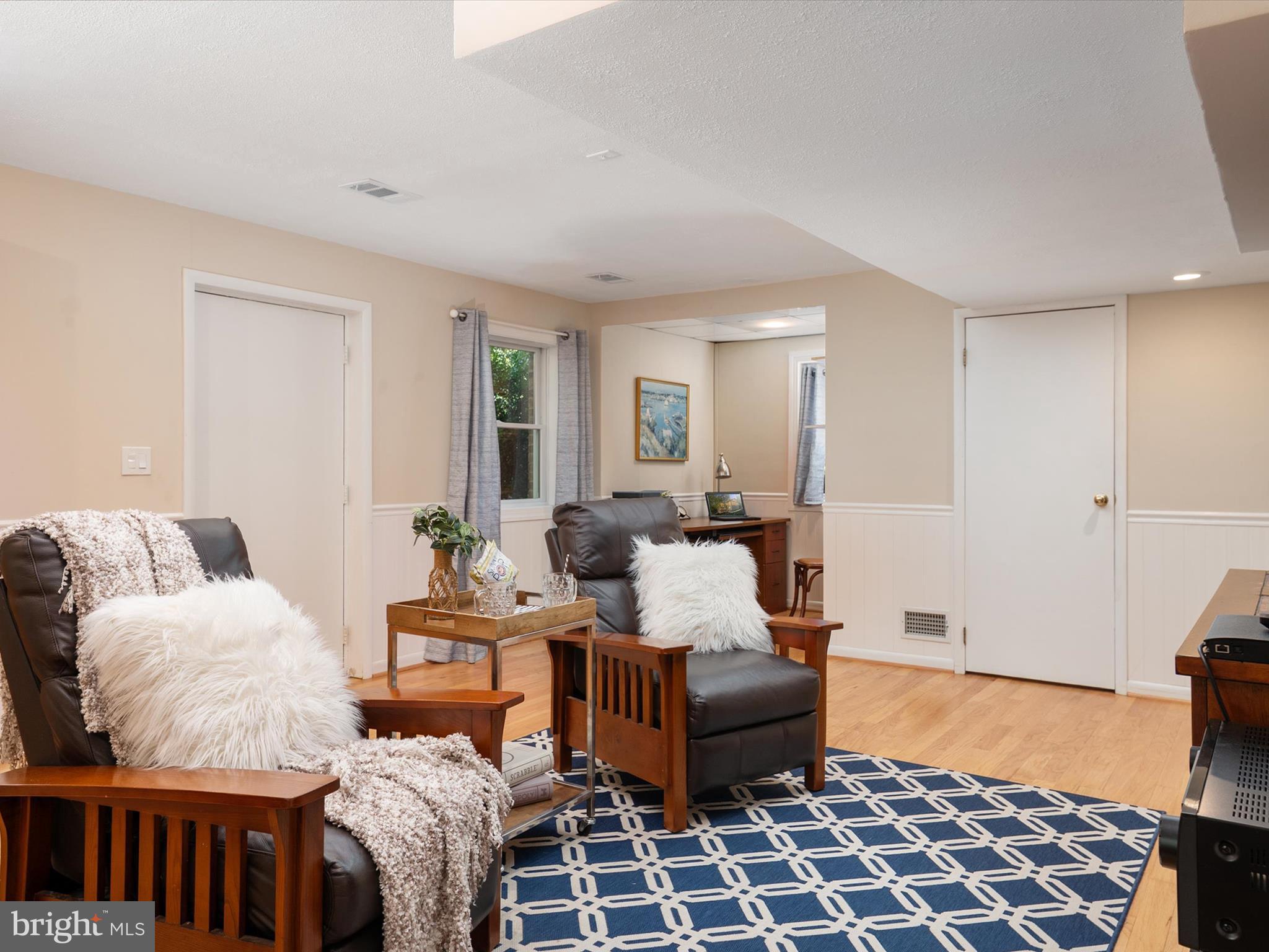 DOWNS ON THE SEVERN - Residential