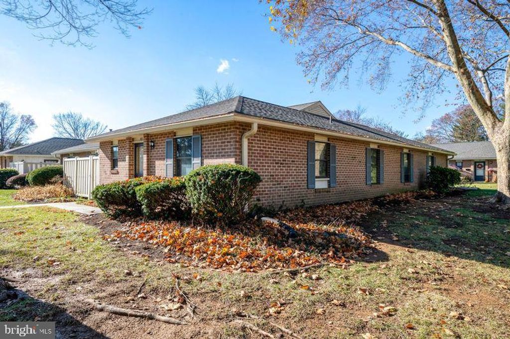 Photo of 165 Valleybrook Drive, LANCASTER, PA 17601 (MLS # PALA2061168)