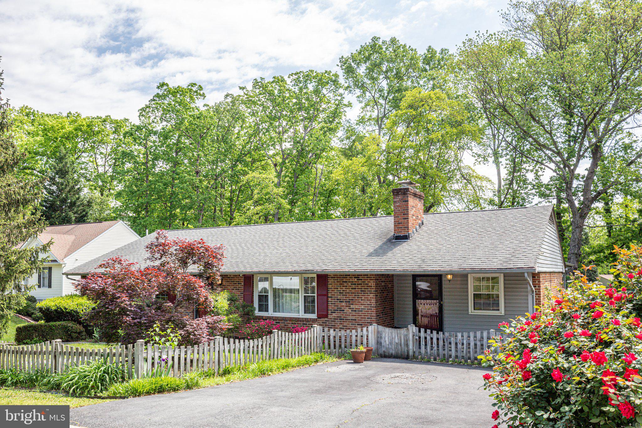 BROWNS - Residential