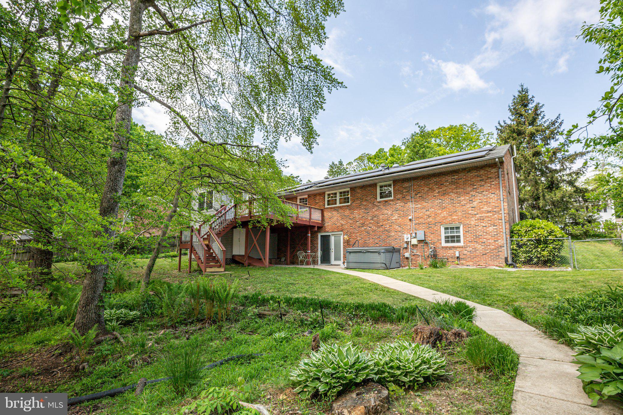 BROWNS - Residential