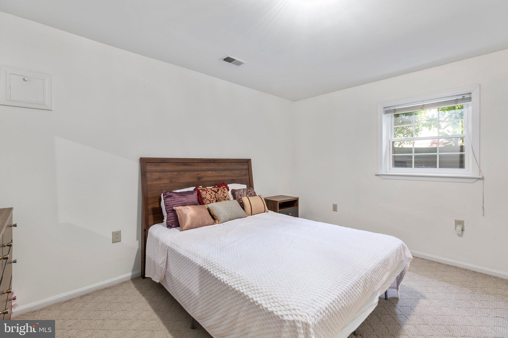 BROWNS - Residential