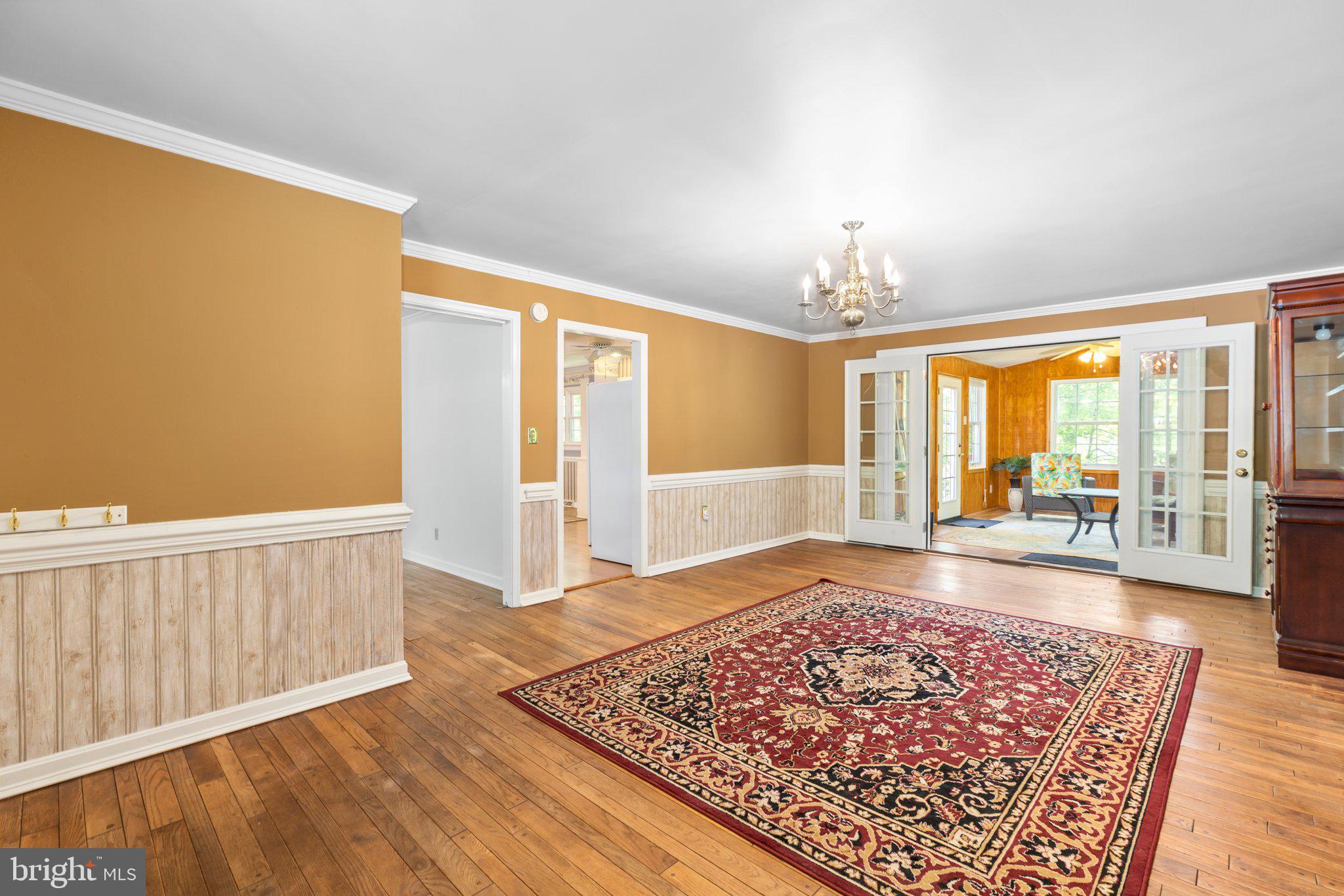 BROWNS - Residential