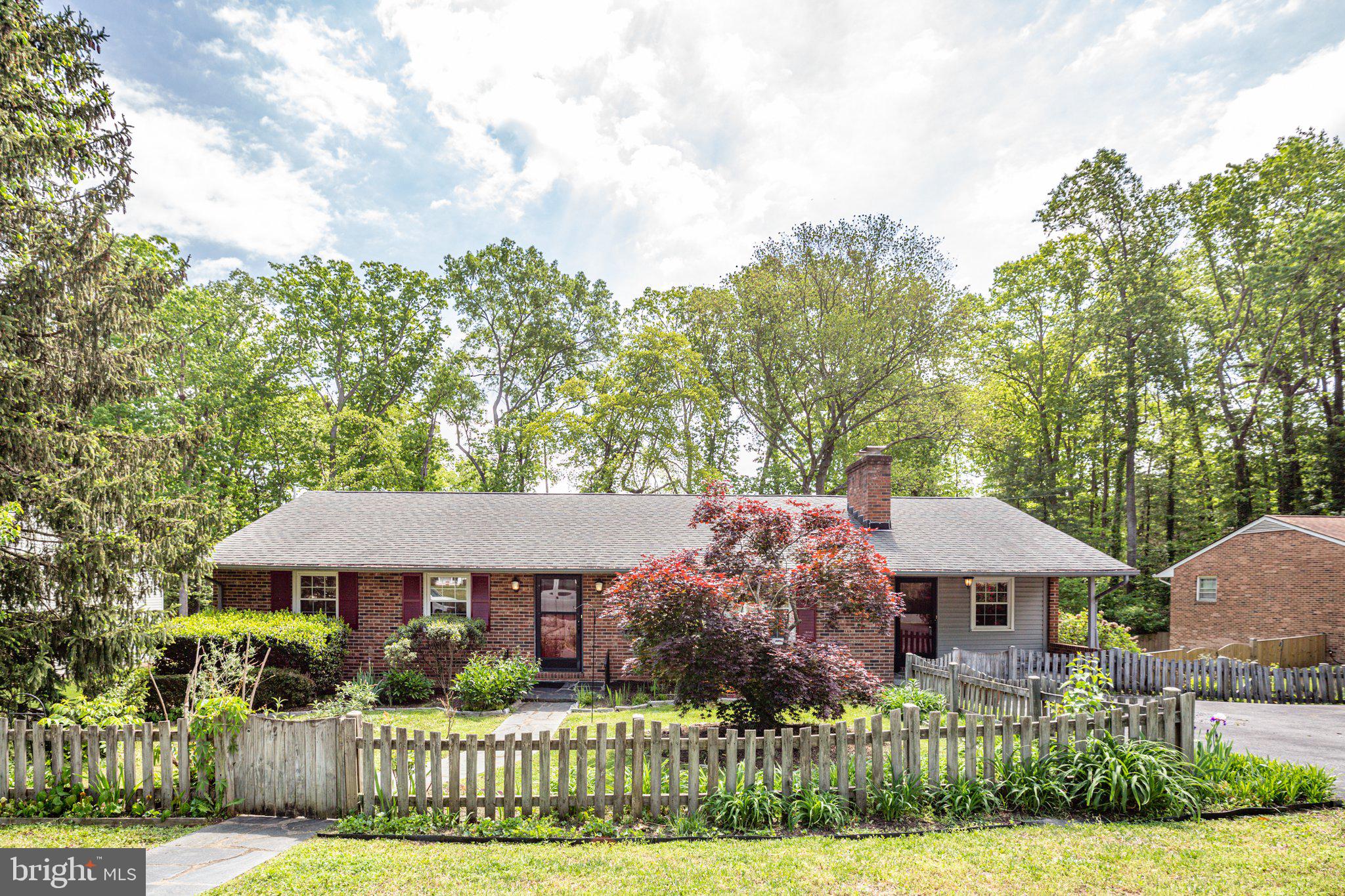 BROWNS - Residential